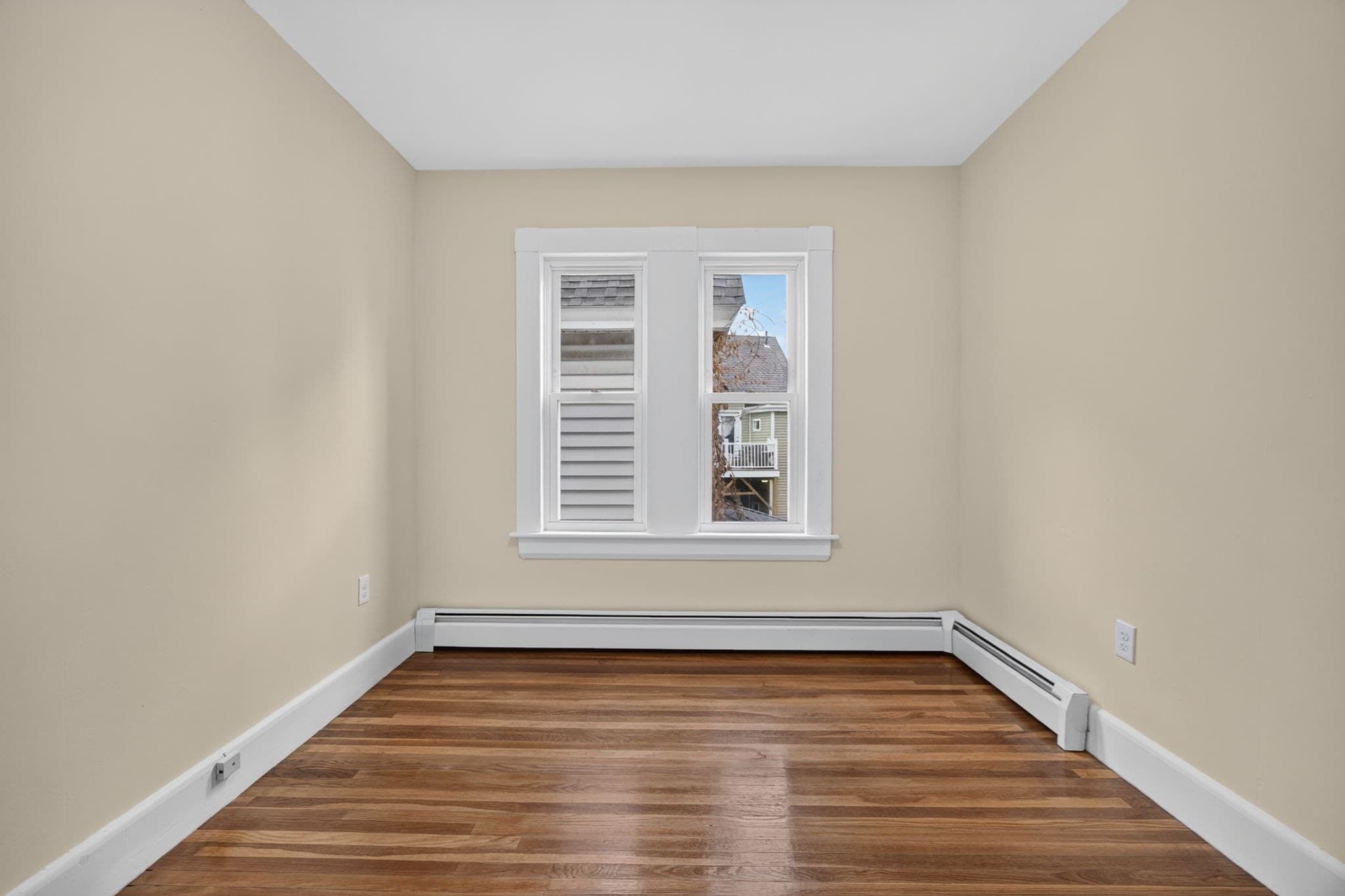 Multi Family at 16 Berkeley St, Lawrence MA 01841, Lawrence, photo 33 of 37