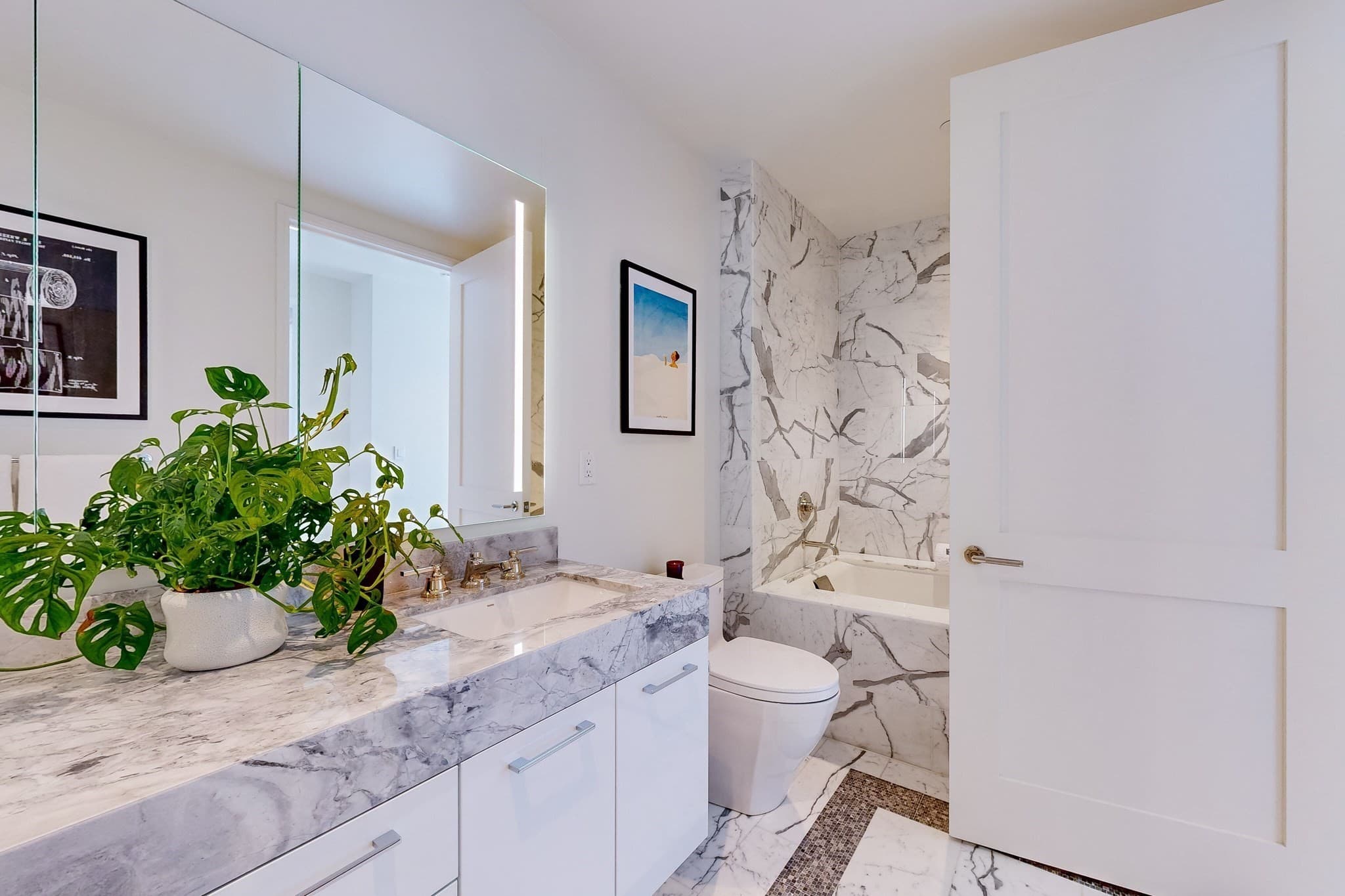 Condominium at 240 Devonshire St # U4106, Boston MA 02110, Boston, photo 10 of 40