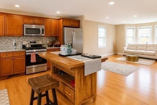 Condex at 82 Franklin St # 82, Haverhill MA 01830, Haverhill, photo 5 of 25