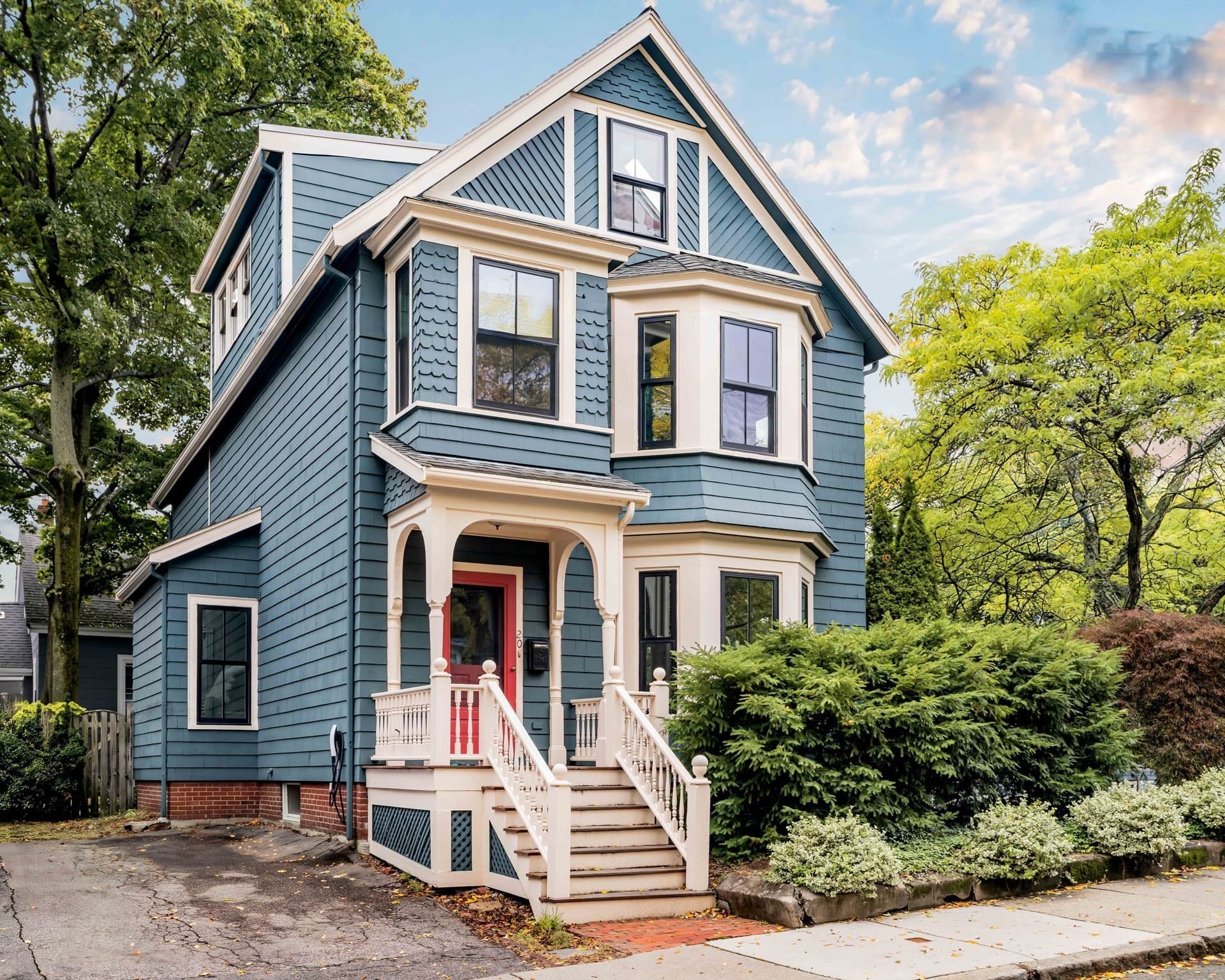 20 Chapel Street, Somerville MA 02144