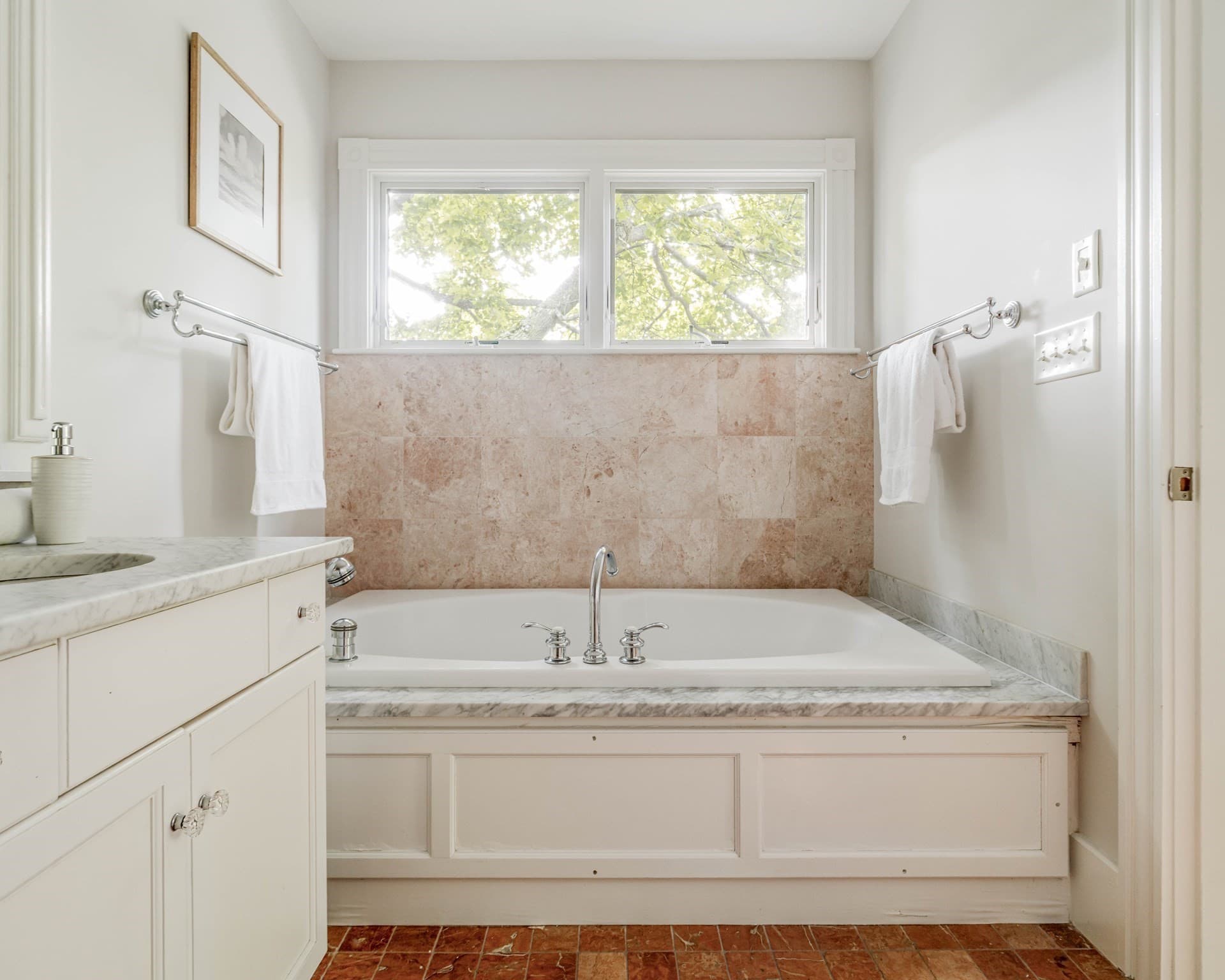 Single Family Residence at 20 Chapel Street, Somerville MA 02144, Somerville, photo 20 of 39