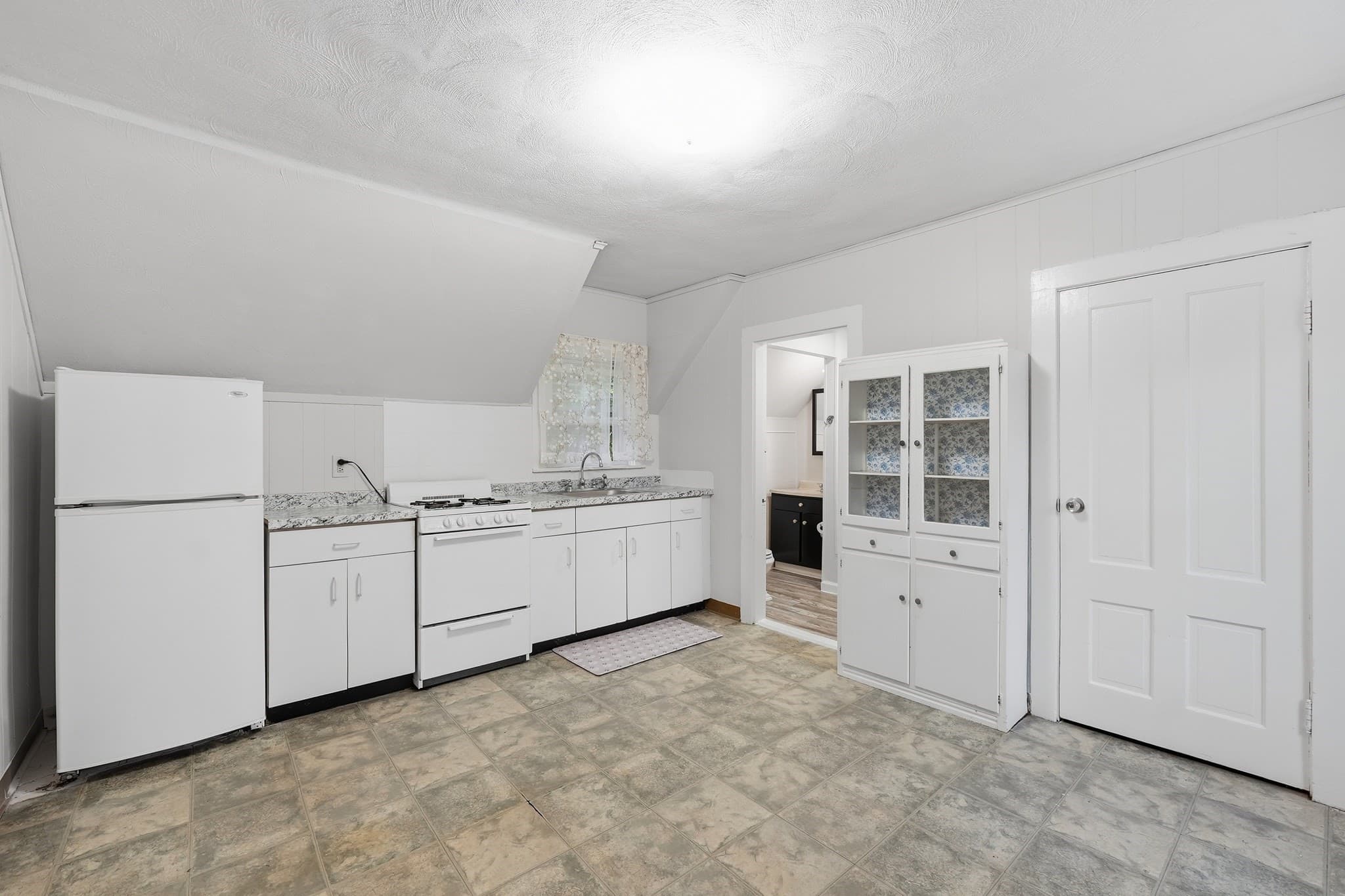 Multi Family at 15 Mccarthy St, Franklin MA 02038, Franklin, photo 18 of 35