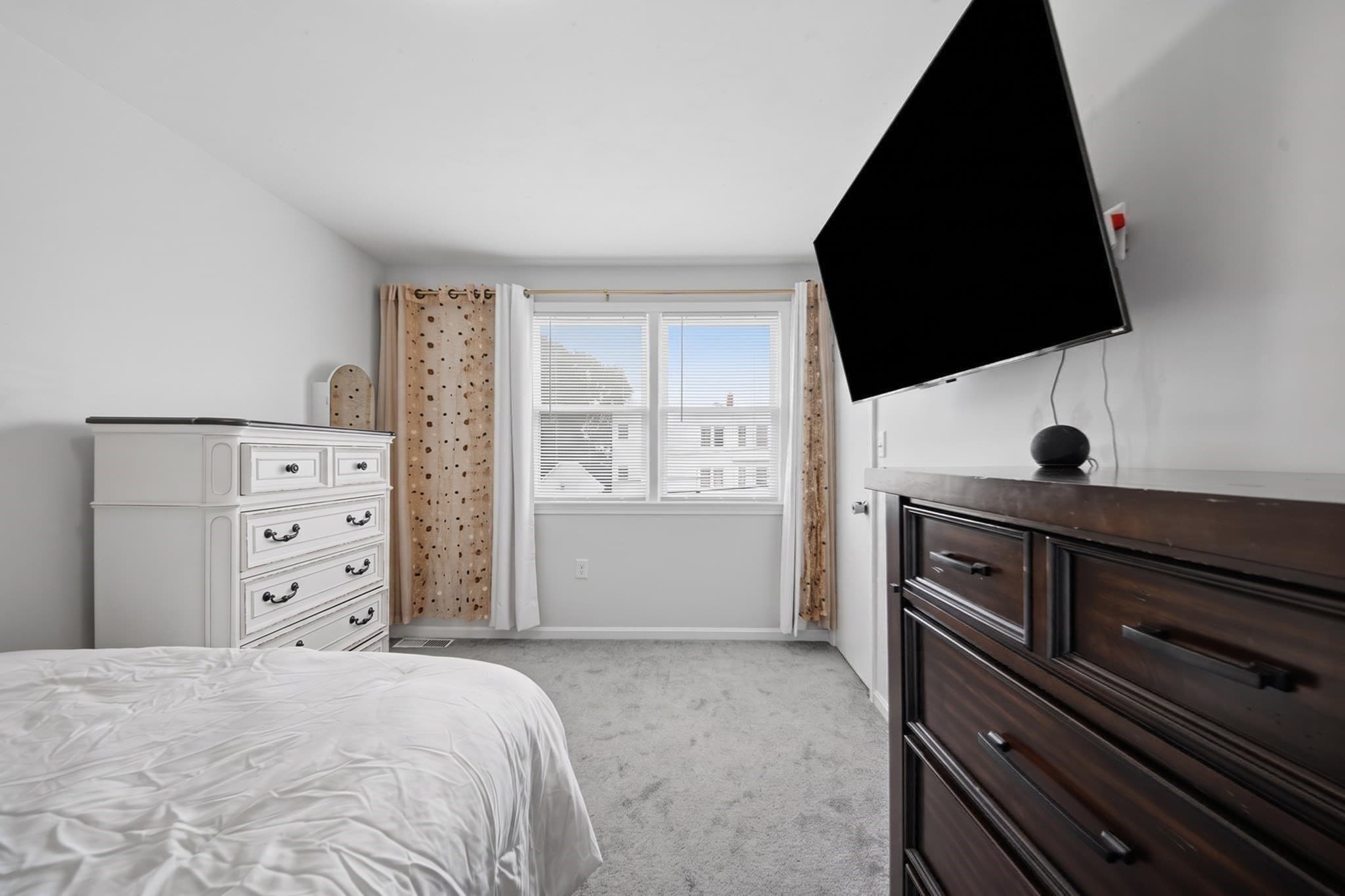 Condominium at 111 Cambridge St # B, Lawrence MA 01843, Lawrence, photo 13 of 26