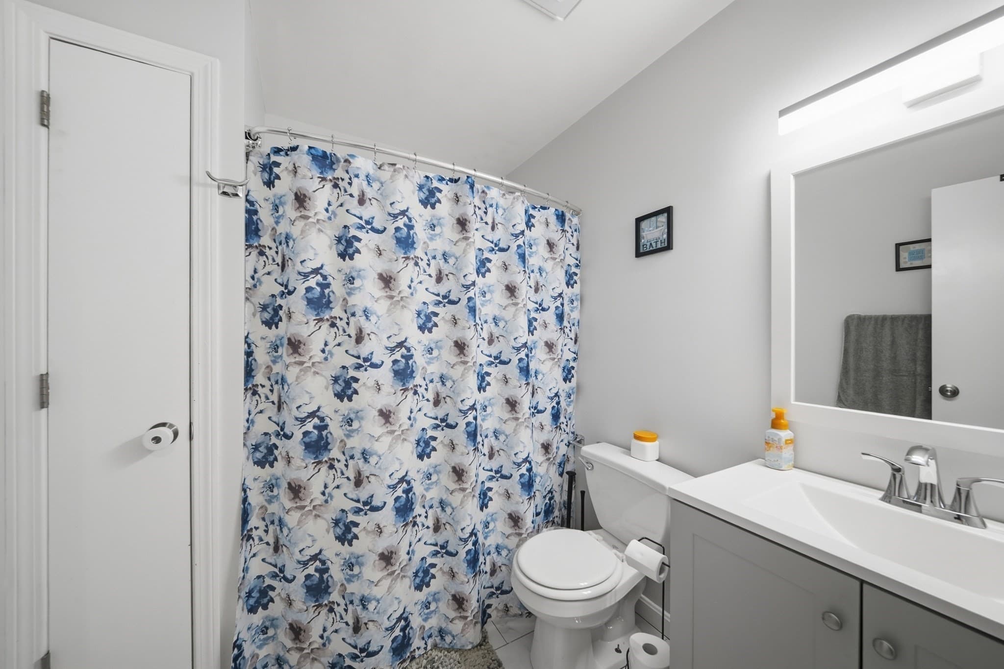 Condominium at 111 Cambridge St # B, Lawrence MA 01843, Lawrence, photo 12 of 26