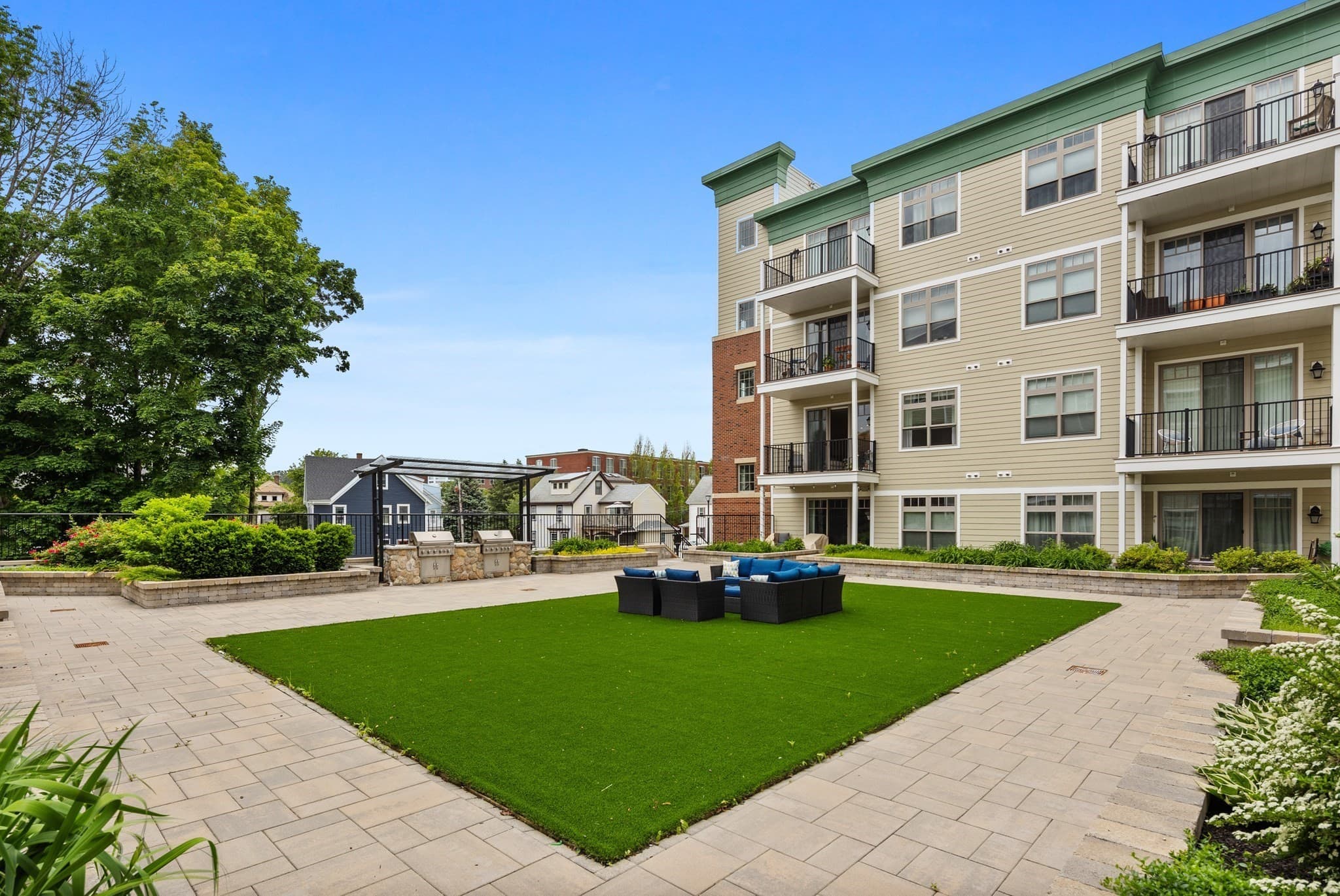 Condominium at 69 Foundry St # 401, Wakefield MA 01880, Wakefield, photo 22 of 31
