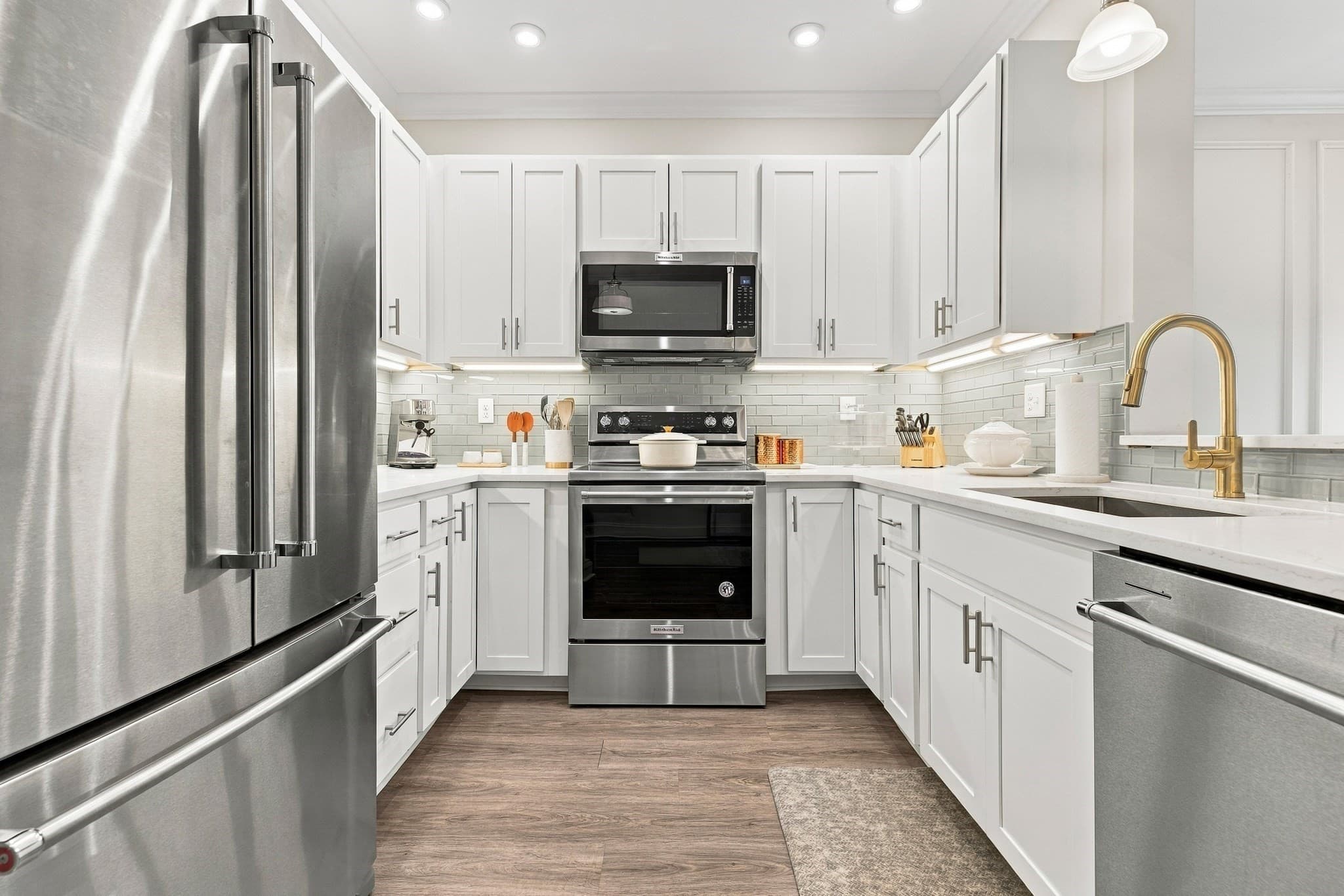 Condominium at 69 Foundry St # 401, Wakefield MA 01880, Wakefield, photo 7 of 31