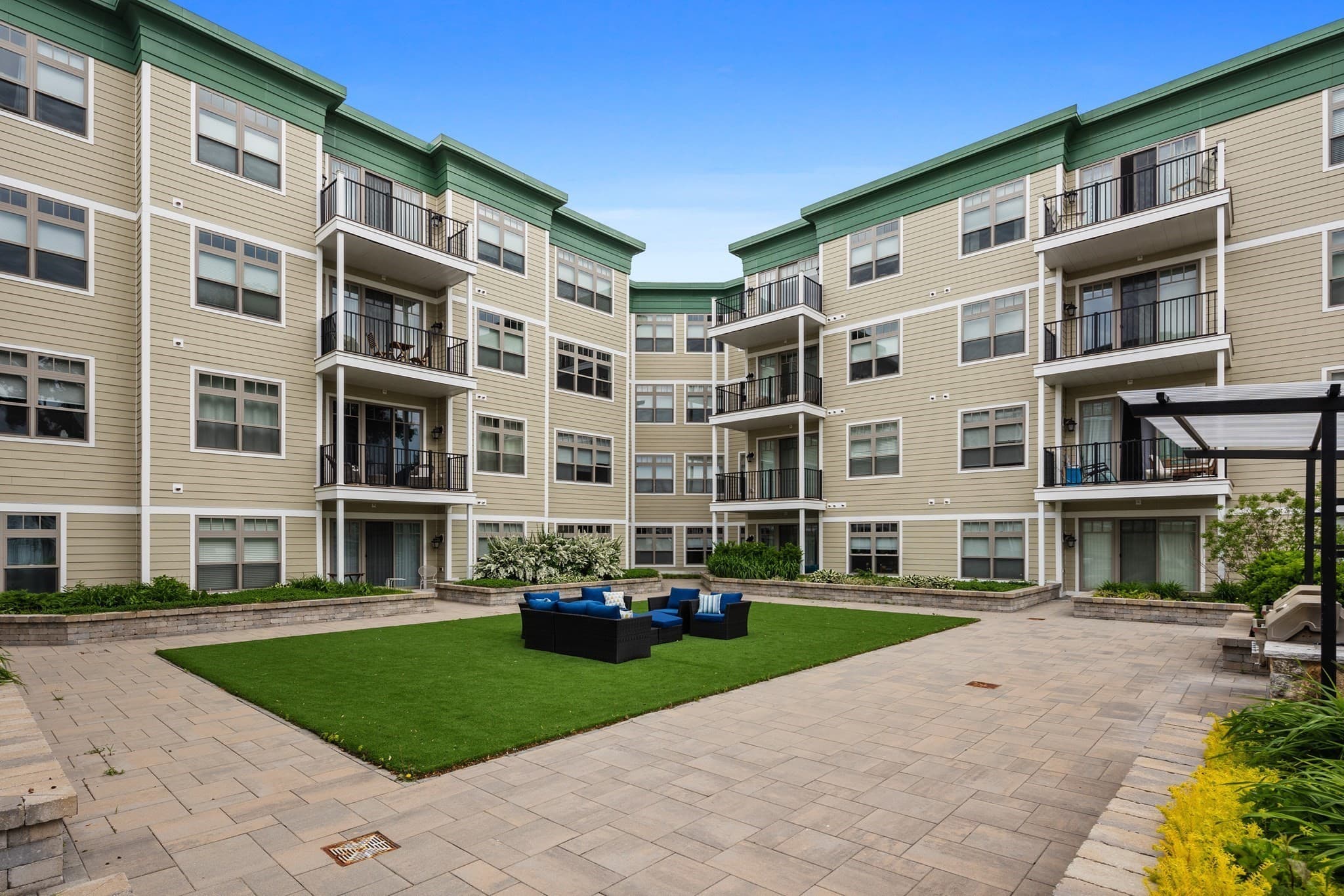 Condominium at 69 Foundry St # 401, Wakefield MA 01880, Wakefield, photo 21 of 31