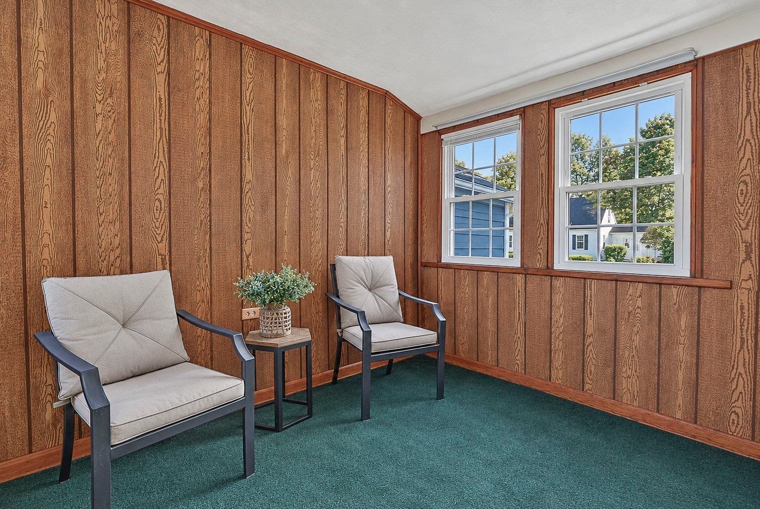Single Family Residence at 77 Paon Blvd, Wakefield MA 01880, Wakefield, photo 2 of 39