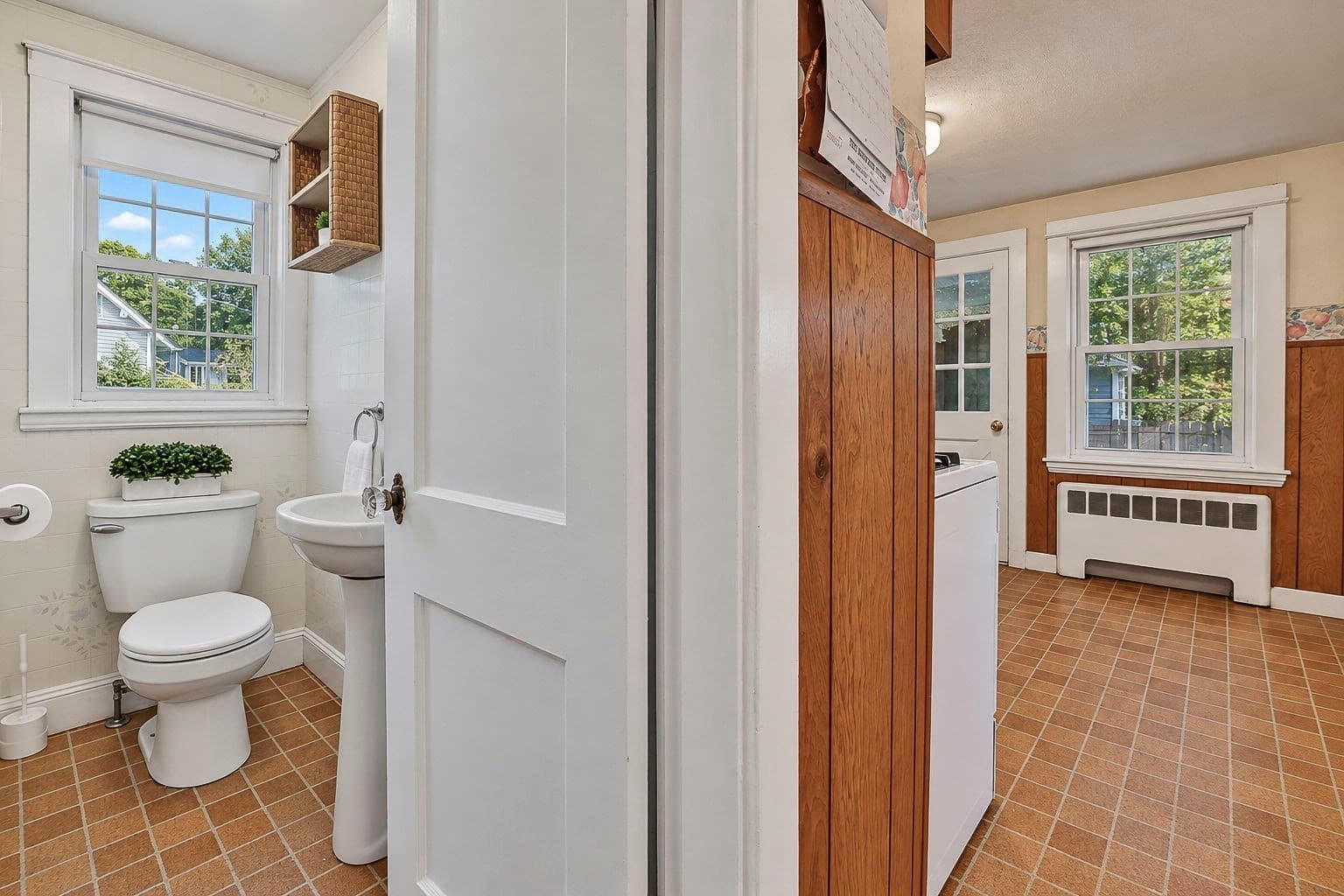 Single Family Residence at 77 Paon Blvd, Wakefield MA 01880, Wakefield, photo 11 of 39