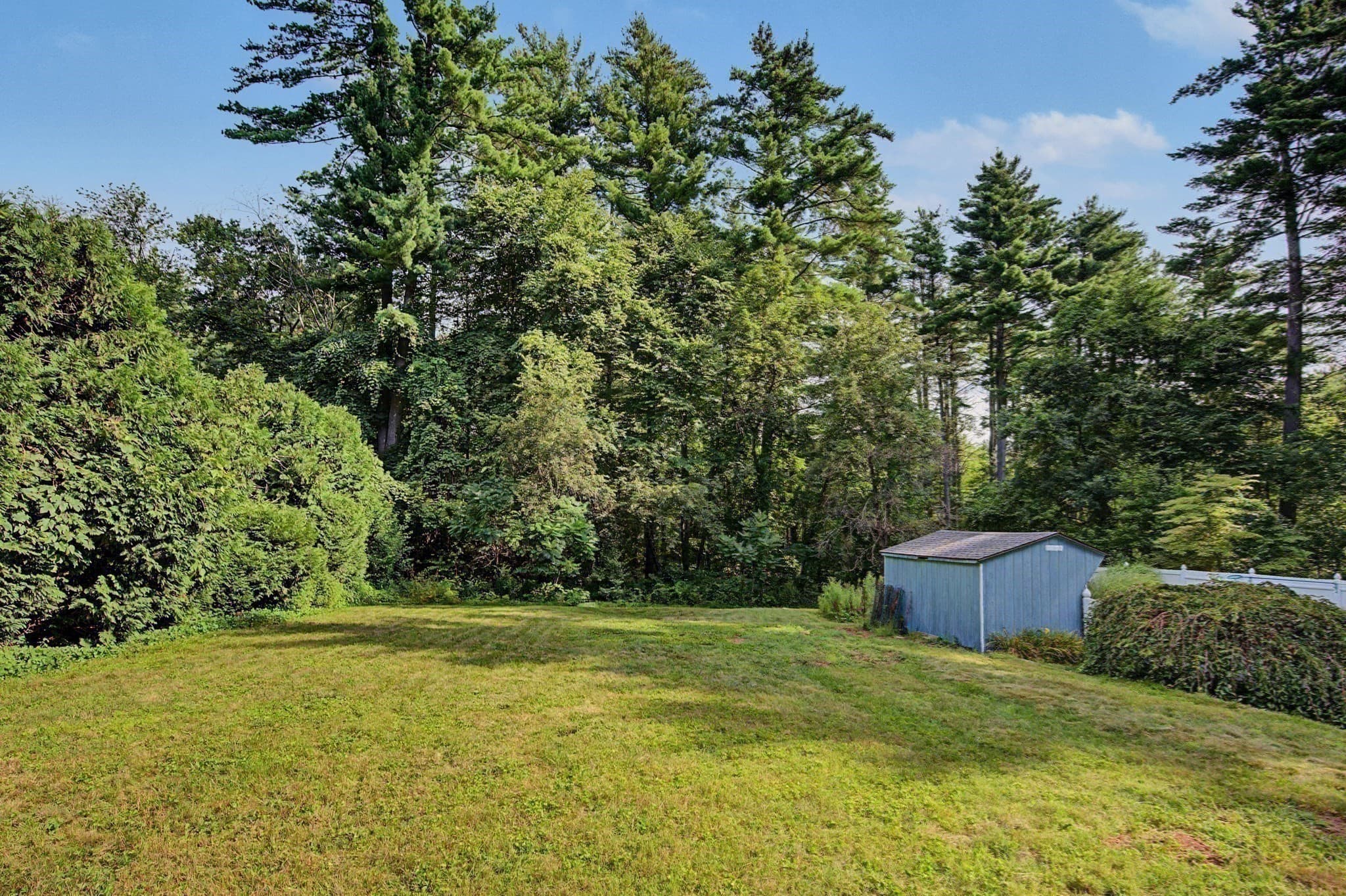 Single Family Residence at 74 Valley Road, Southampton MA 01073, Southampton, photo 7 of 37