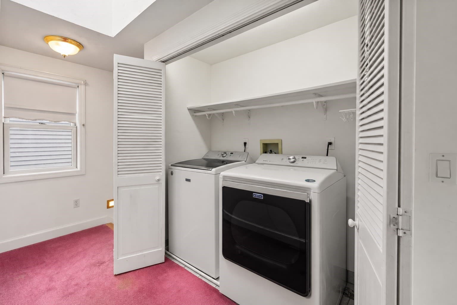 Single Family Residence at 125 Edgewater Drive, Quincy MA 02169, Quincy, photo 17 of 32