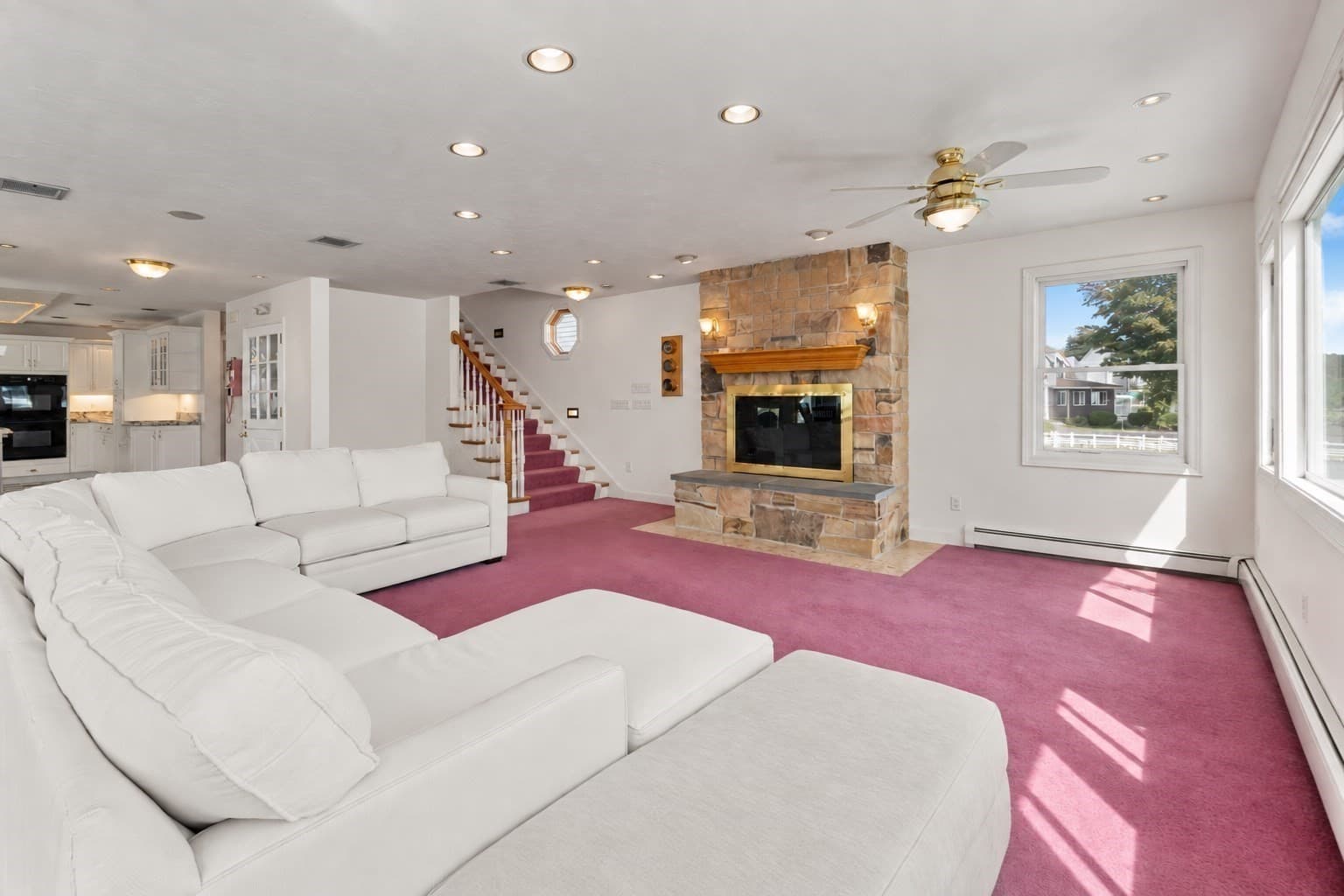 Single Family Residence at 125 Edgewater Drive, Quincy MA 02169, Quincy, photo 14 of 32