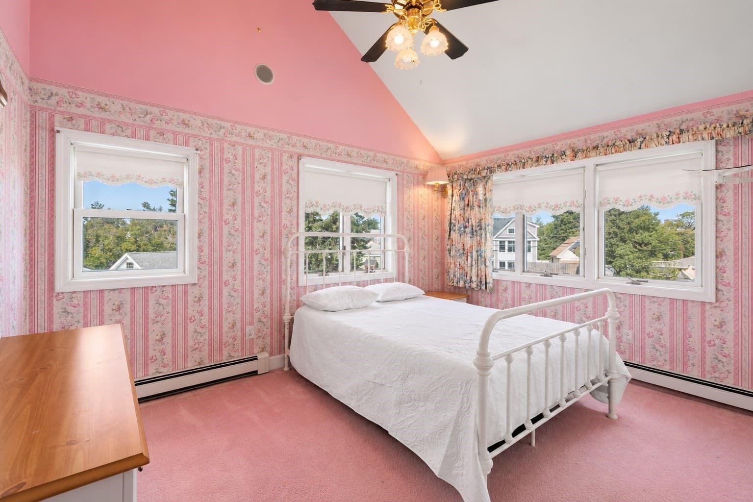 Single Family Residence at 125 Edgewater Drive, Quincy MA 02169, Quincy, photo 18 of 32