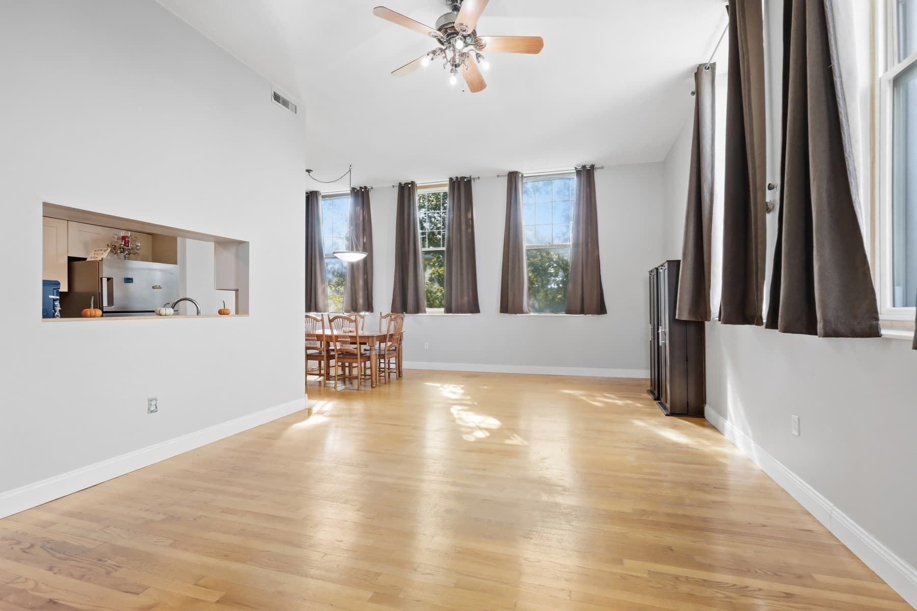 Condominium at 15 Ocean # 206, Winthrop MA 02152, Winthrop, photo 9 of 28