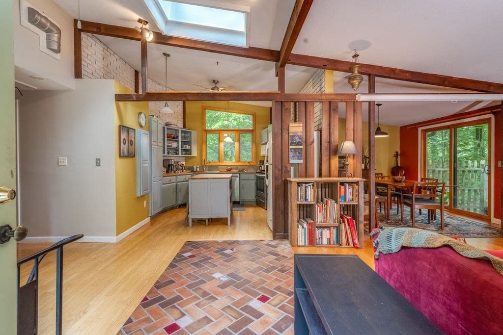Single Family Residence at 76 Stony Hill Rd, Amherst MA 01002, Amherst, photo 2 of 40