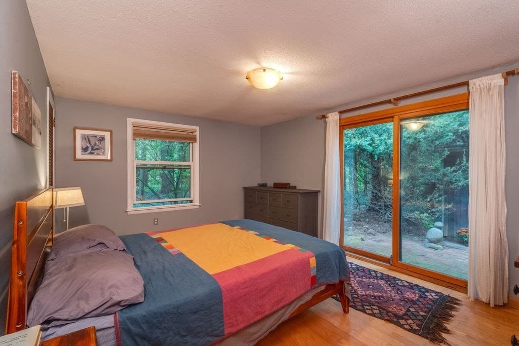 Single Family Residence at 76 Stony Hill Rd, Amherst MA 01002, Amherst, photo 12 of 40