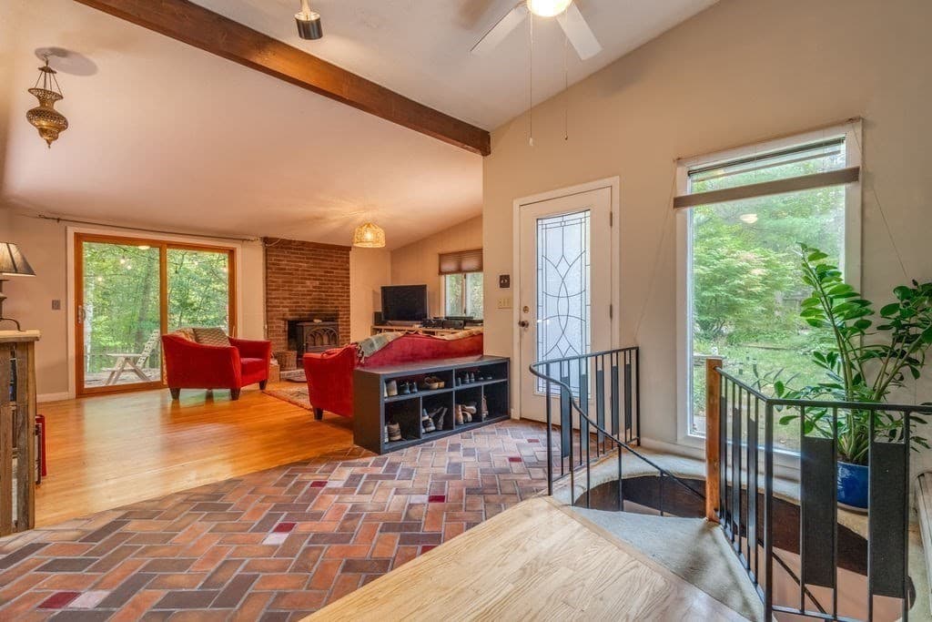 Single Family Residence at 76 Stony Hill Rd, Amherst MA 01002, Amherst, photo 20 of 40