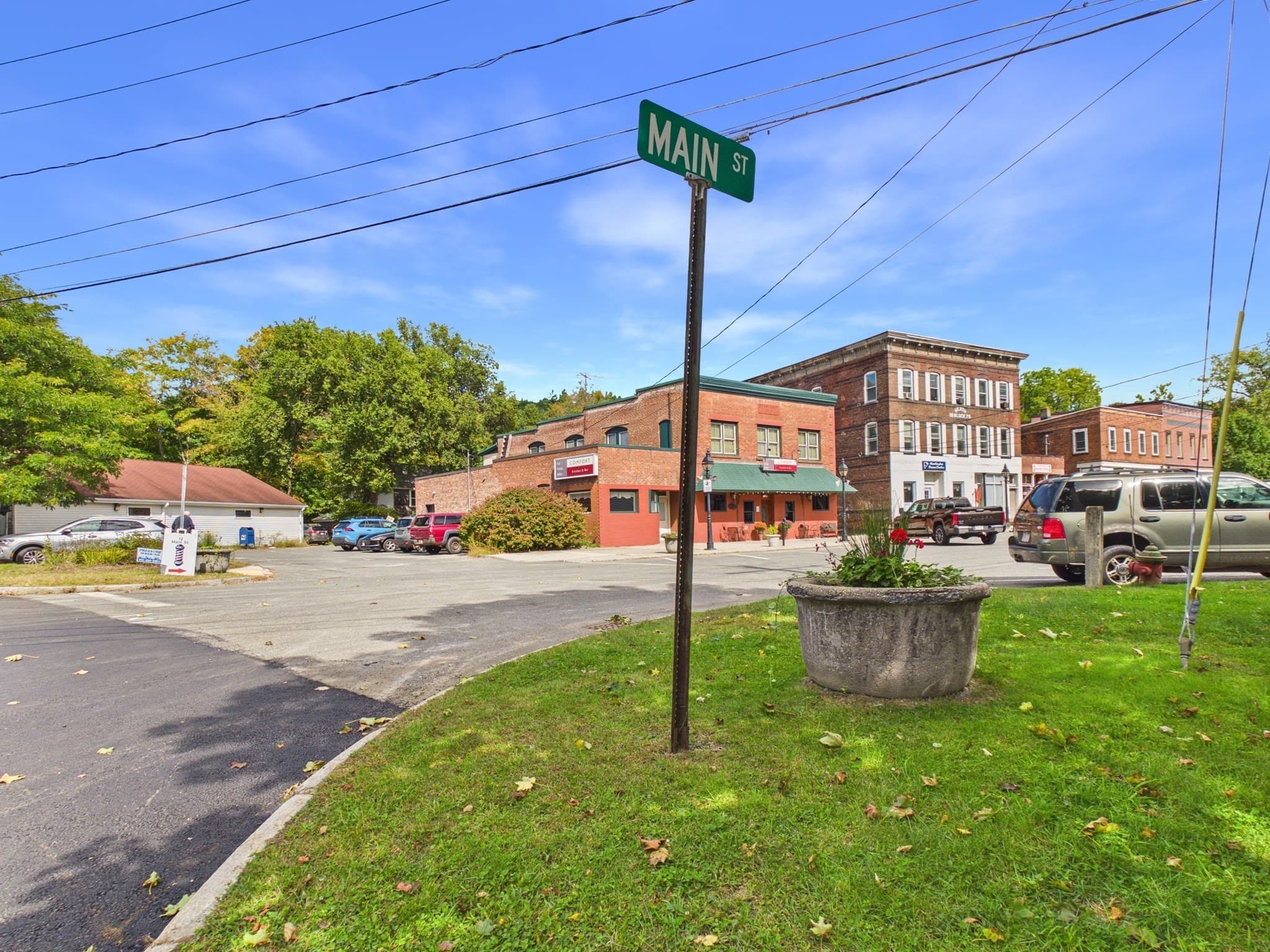 Commercial Sale at 2-4 Main St, Huntington MA 01050, Huntington, photo 2 of 38