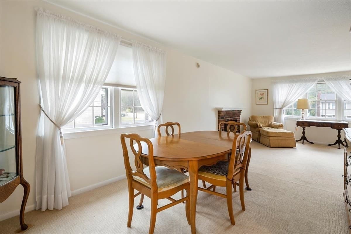 Single Family Residence at 54 Apple D'or Road, Framingham MA 01701, Framingham, photo 6 of 31