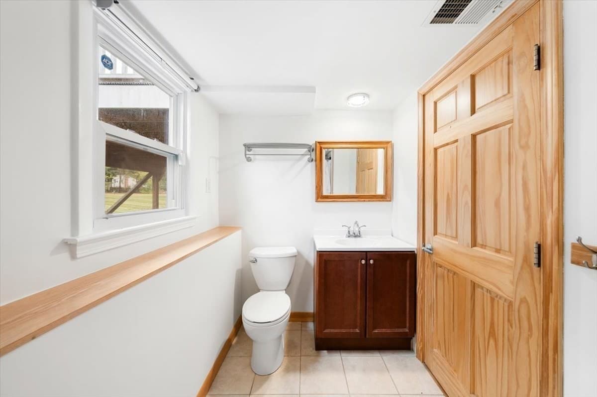 Single Family Residence at 54 Apple D'or Road, Framingham MA 01701, Framingham, photo 21 of 31