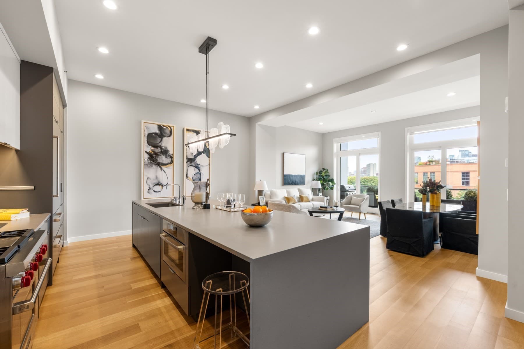 Condominium at 481 Harrison Ave # 5B, Boston MA 02118, Boston, photo 9 of 30