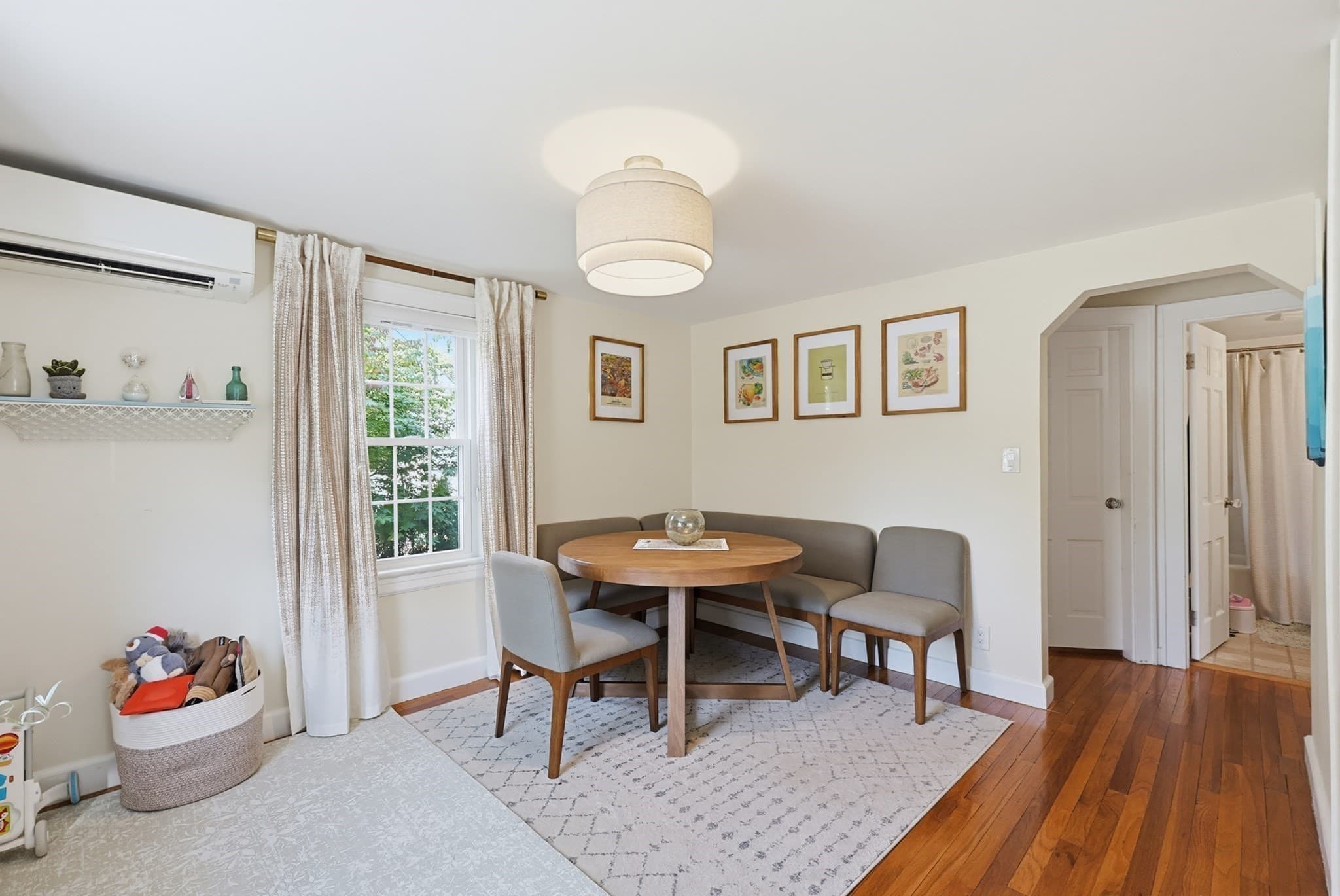 Single Family Residence at 28 Ellis Ave, Norwood MA 02062, Norwood, photo 6 of 35