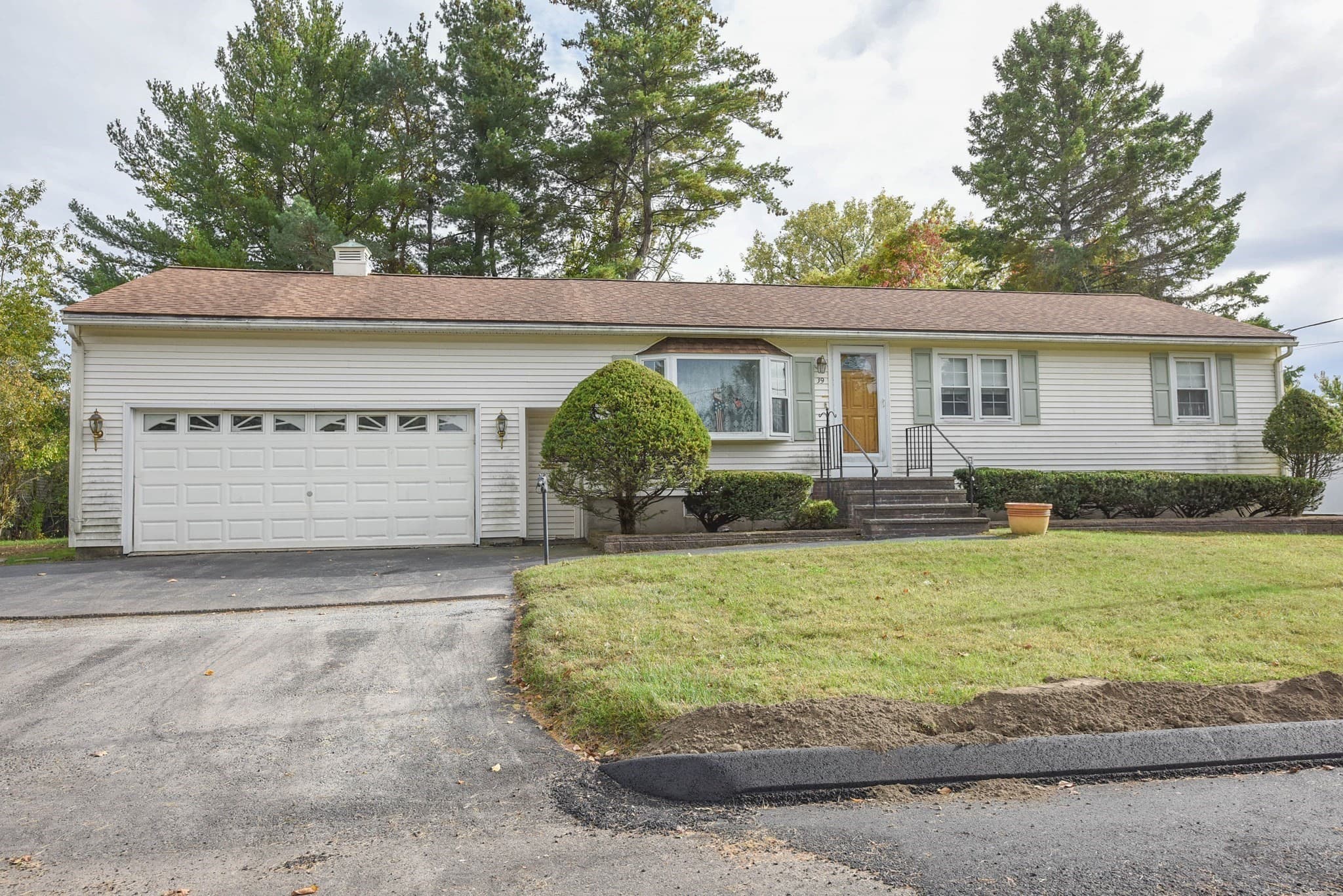 39 East Capitol Street, Methuen MA 01844