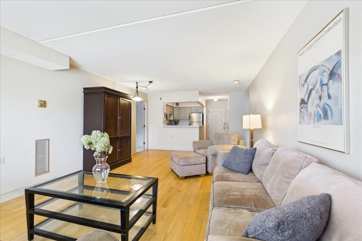 Condominium at 4975 Washington St # 310, Boston MA 02132, Boston, photo 5 of 30
