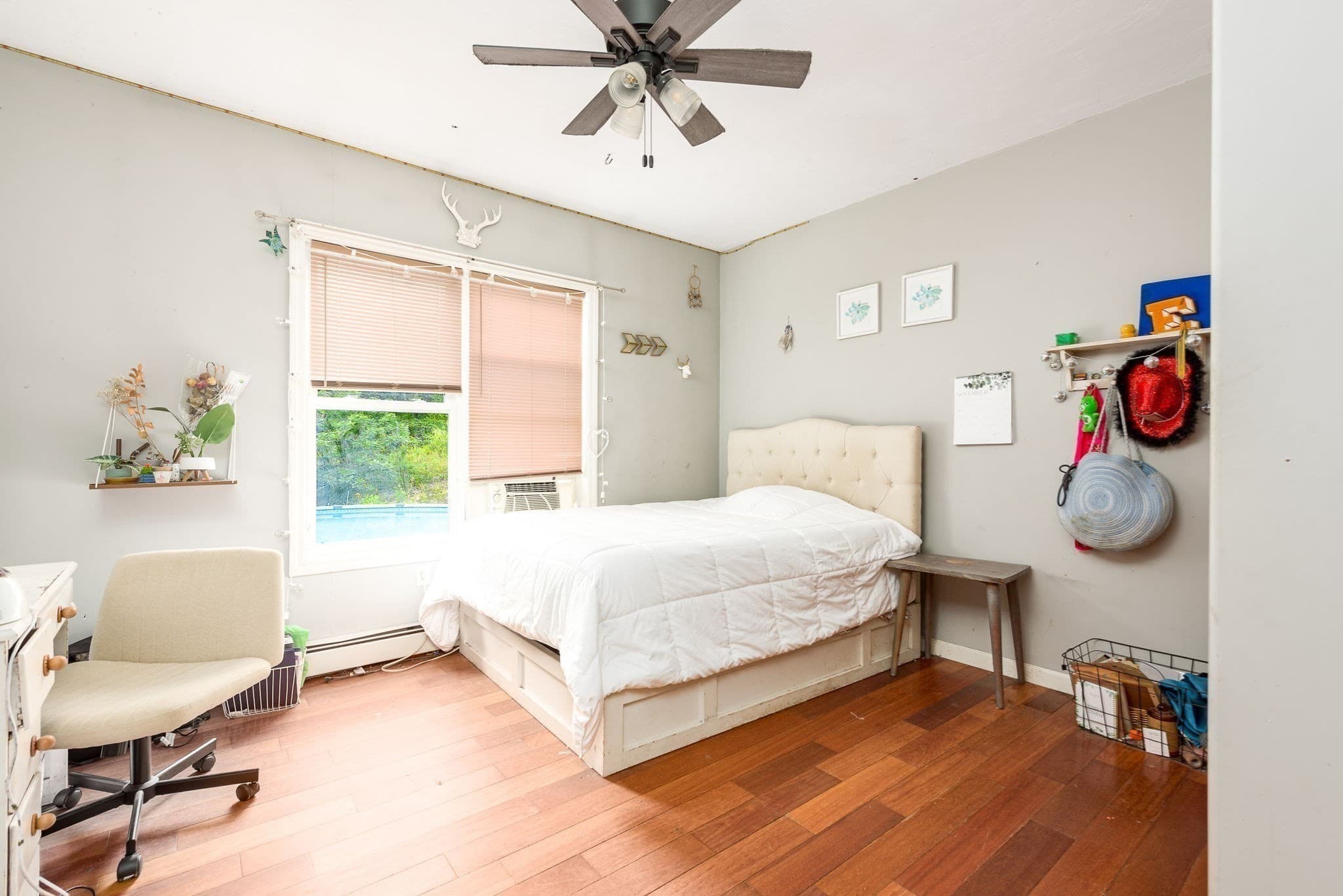 Single Family Residence at 332 Ravenelle Road, Thompson CT 06255, photo 22 of 42
