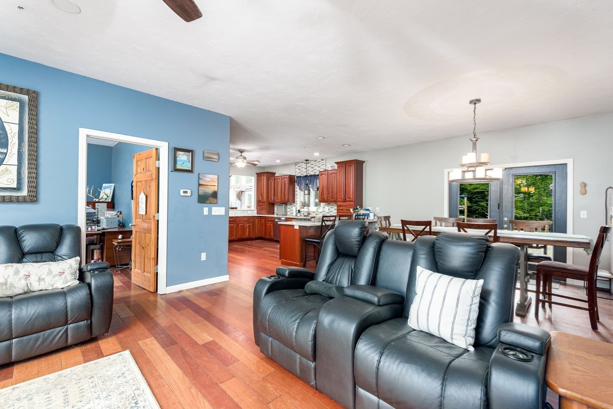 Single Family Residence at 332 Ravenelle Road, Thompson CT 06255, photo 14 of 42