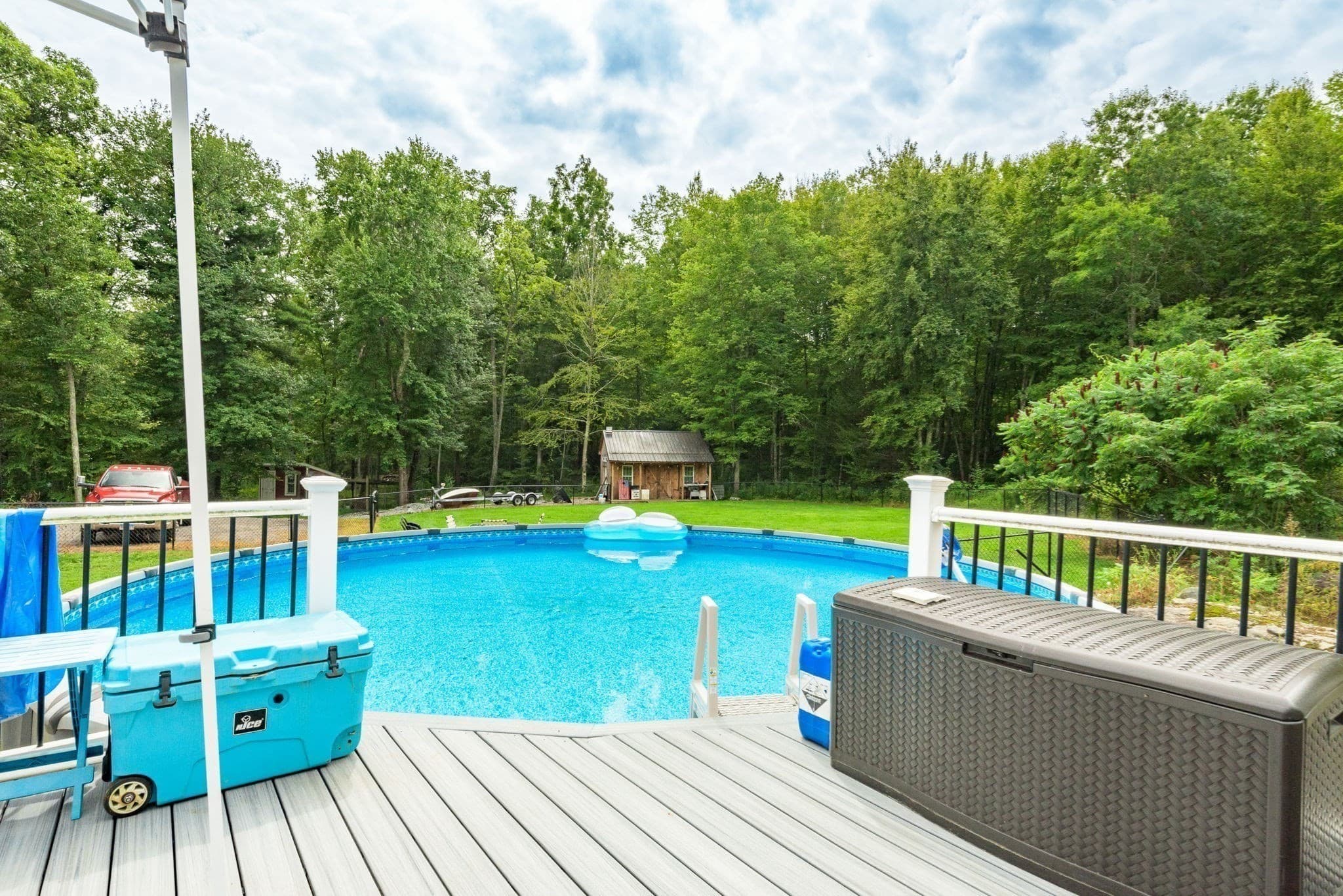 Single Family Residence at 332 Ravenelle Road, Thompson CT 06255, photo 15 of 42