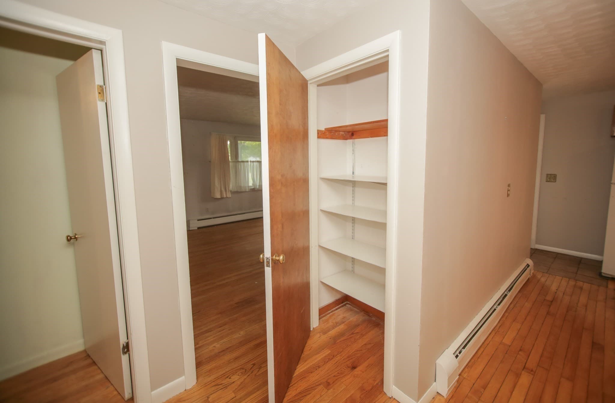 Single Family Residence at 87 Roosevelt Ave, Westfield MA 01085, Westfield, photo 6 of 19