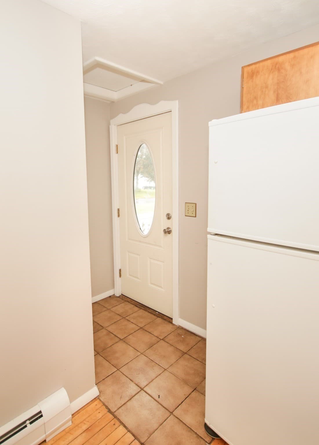 Single Family Residence at 87 Roosevelt Ave, Westfield MA 01085, Westfield, photo 3 of 19