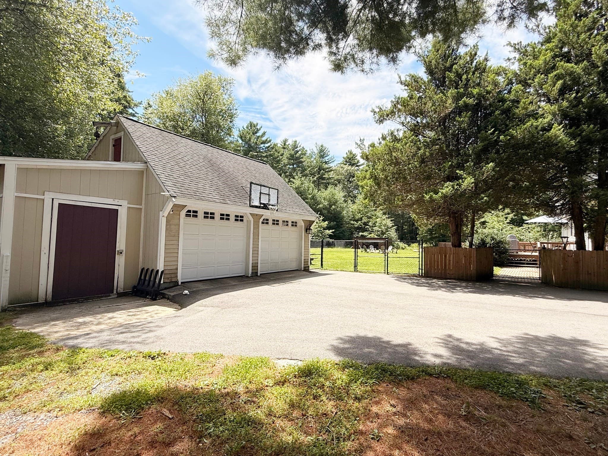 Single Family Residence at 35 Beach St, Middleboro MA 02346, Middleboro, photo 28 of 30