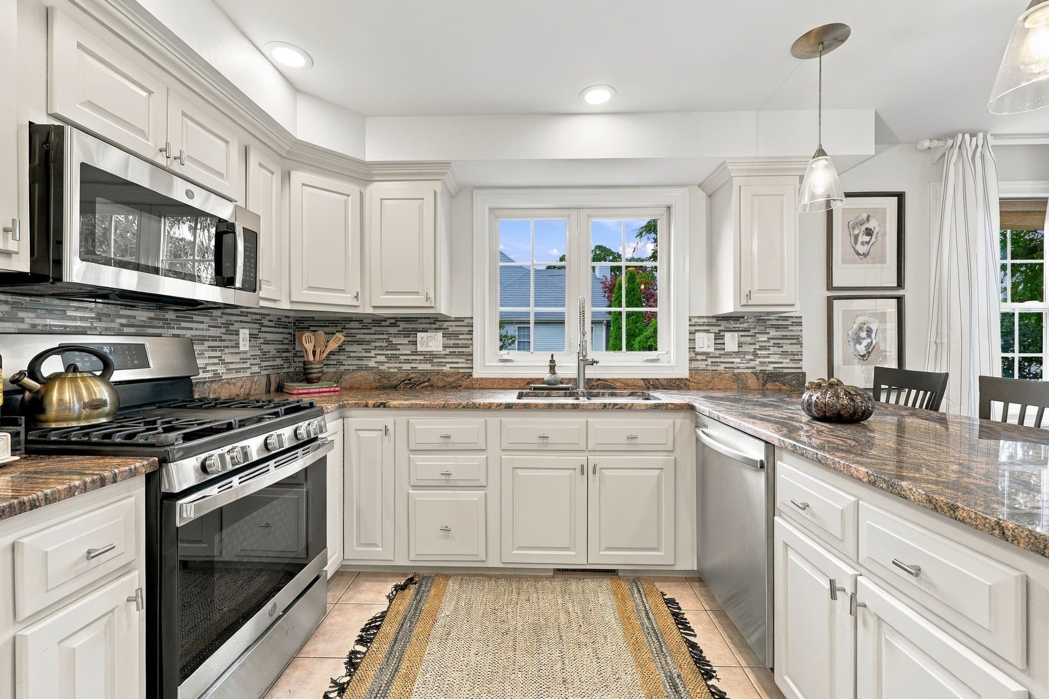 Single Family Residence at 2 Gove Drive, Newburyport MA 01950, Newburyport, photo 11 of 38