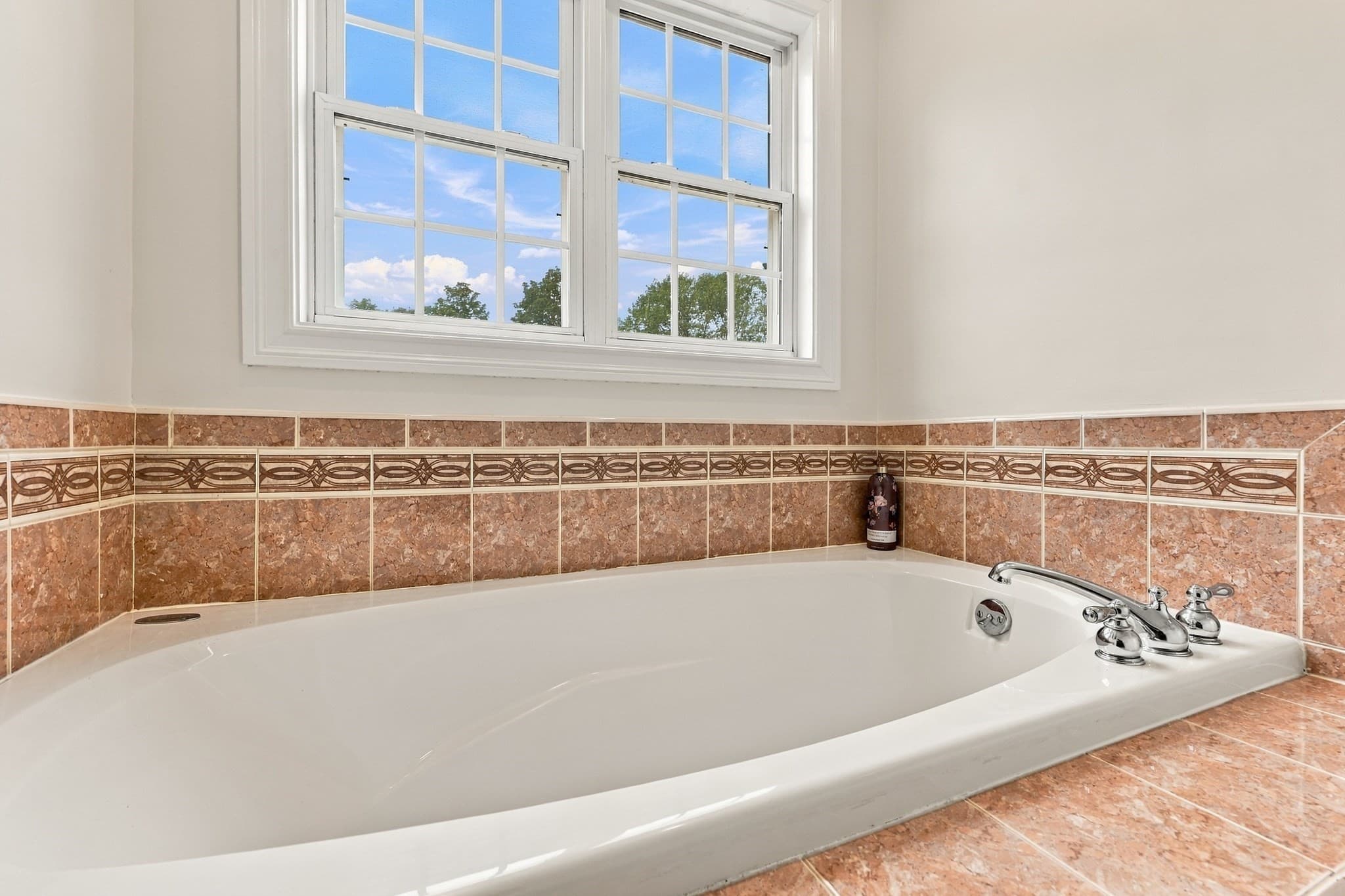 Single Family Residence at 2 Gove Drive, Newburyport MA 01950, Newburyport, photo 35 of 38