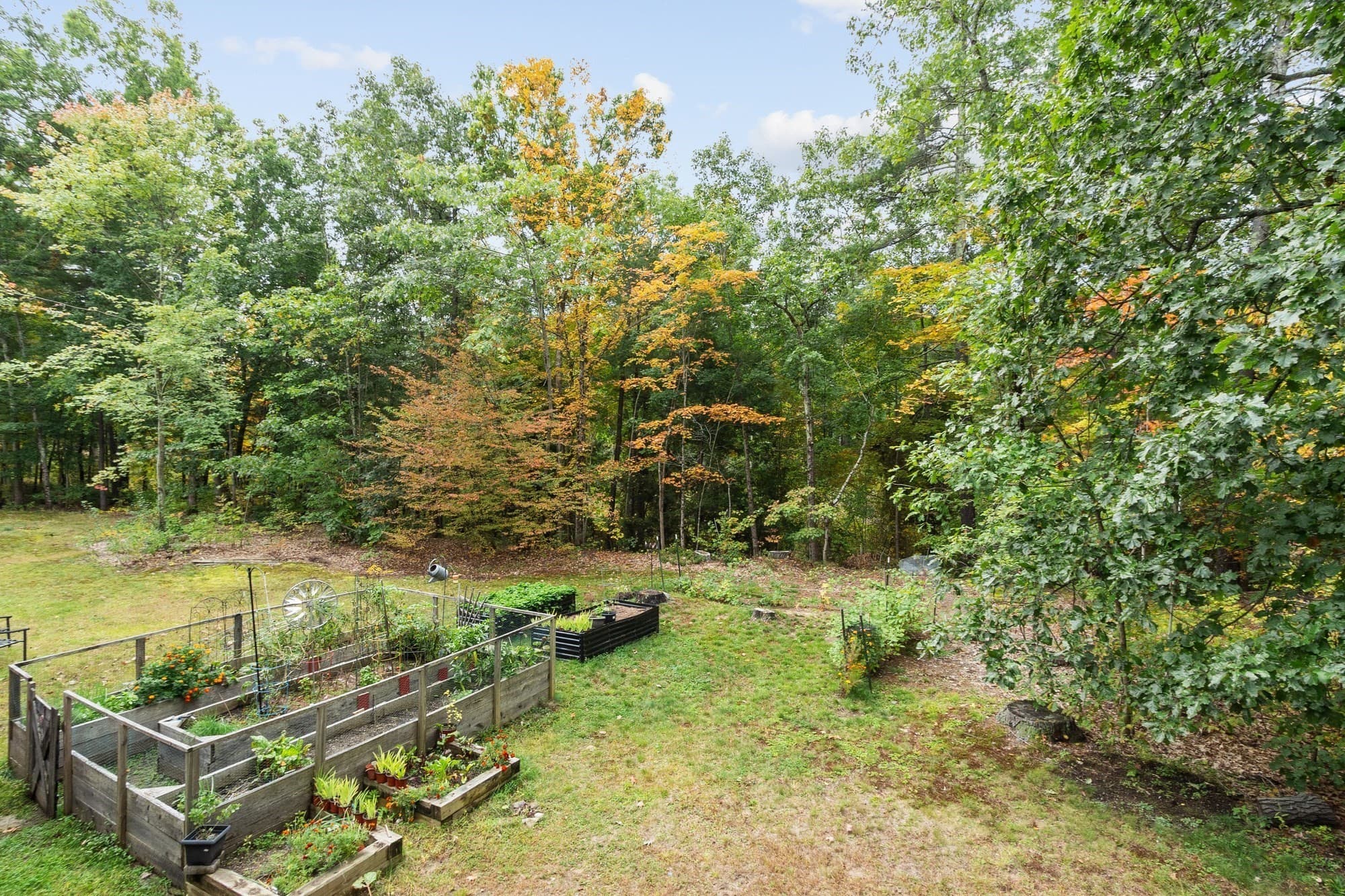 Condominium at 11 Longley Rd # A5, Shirley MA 01464, Shirley, photo 5 of 42