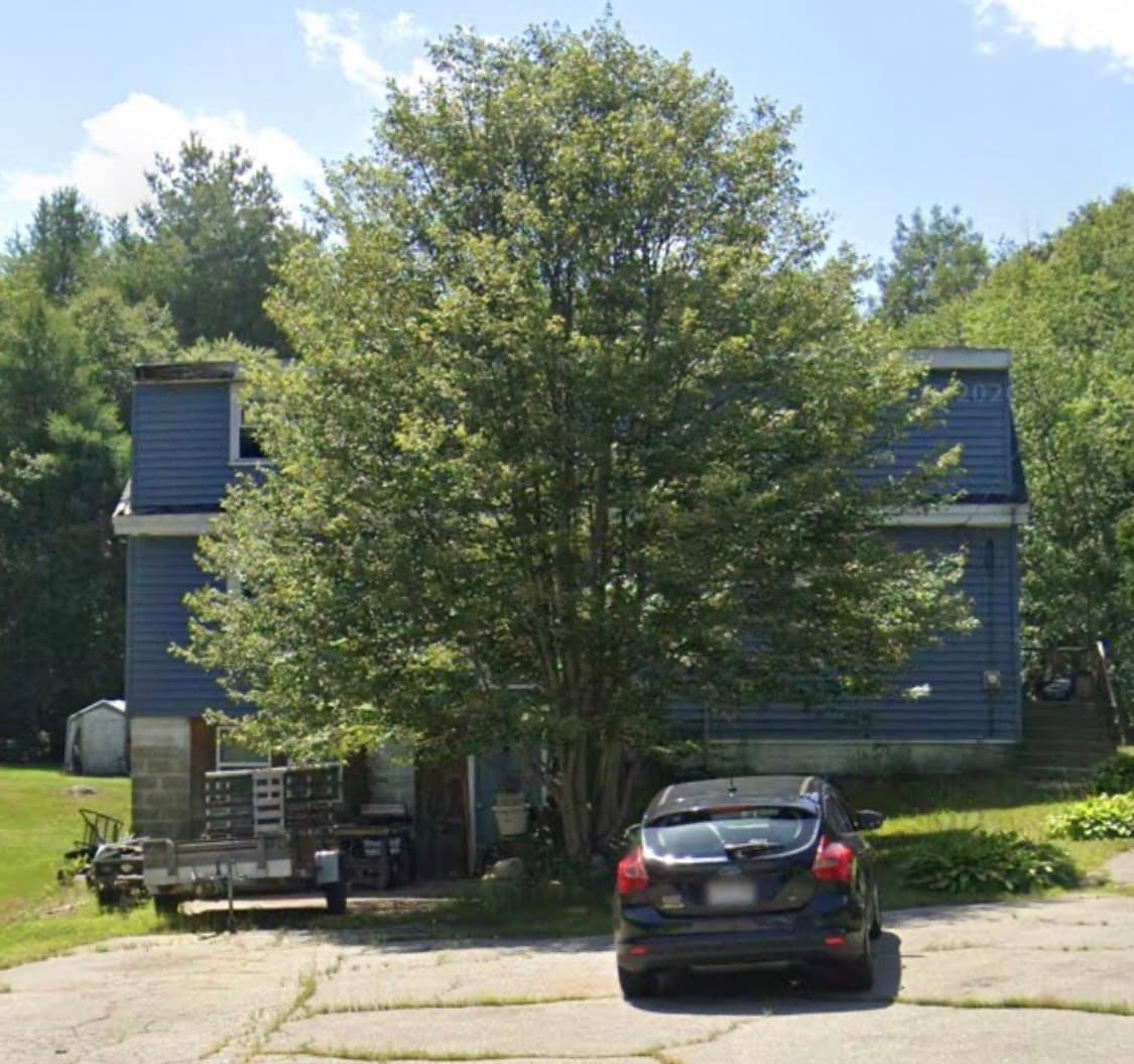 62 Mumford St, Douglas MA 01516