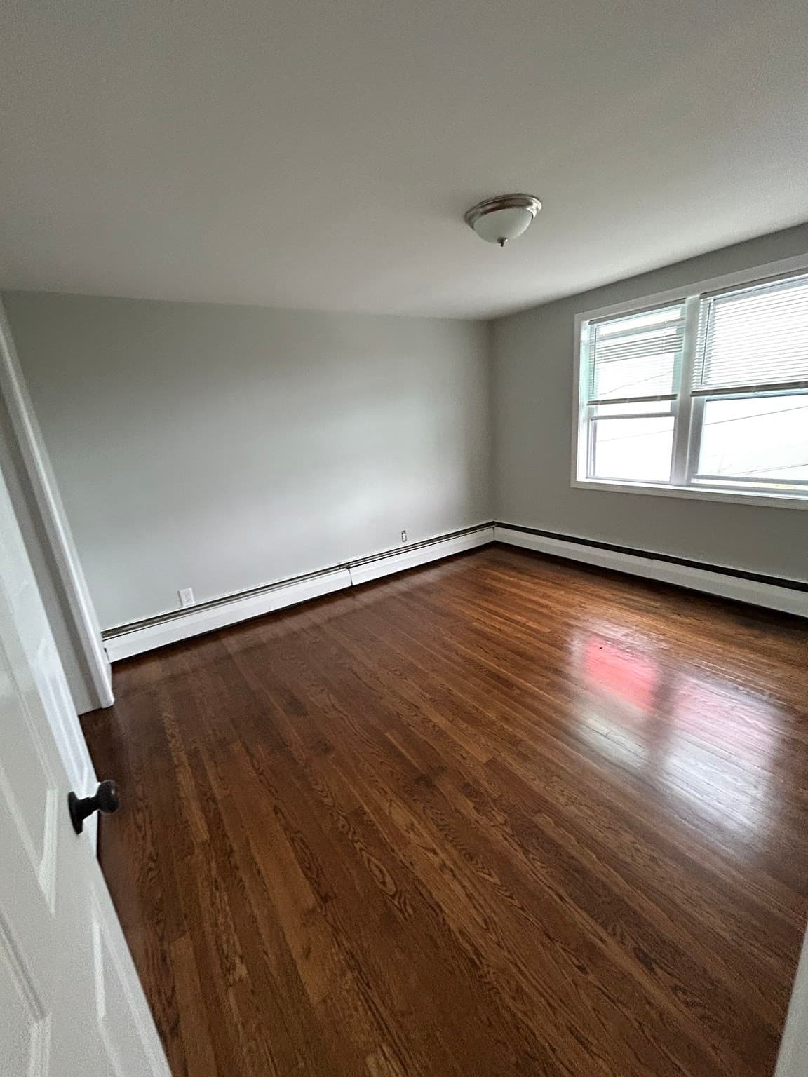 Apartment at 137 Chelsea St # 2R, Everett MA 02149, photo 6 of 12