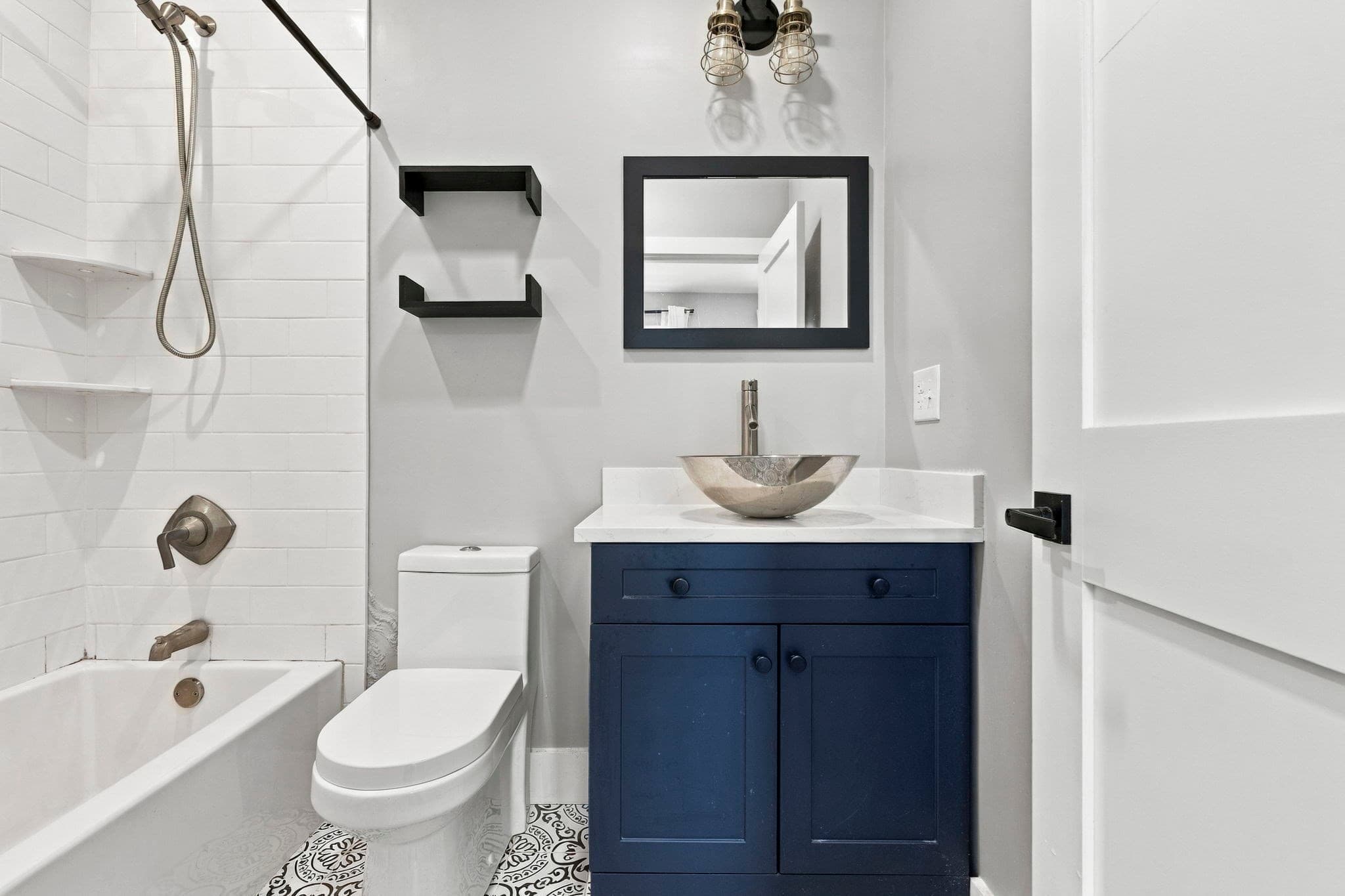 Condominium at 71 Savin Street # 3, Boston MA 02119, Boston, photo 14 of 22