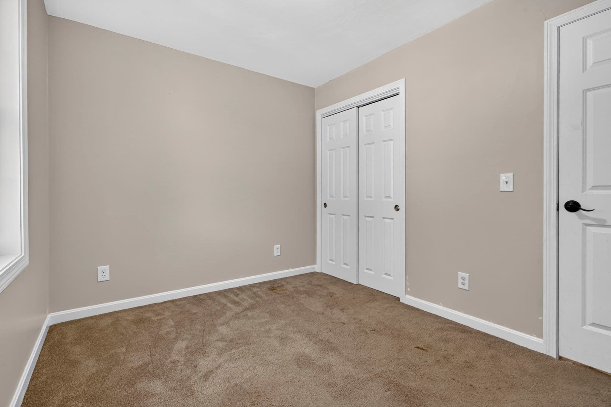 Single Family Residence at 103 Commonwealth Ave, Worcester MA 01604, Worcester, photo 17 of 30