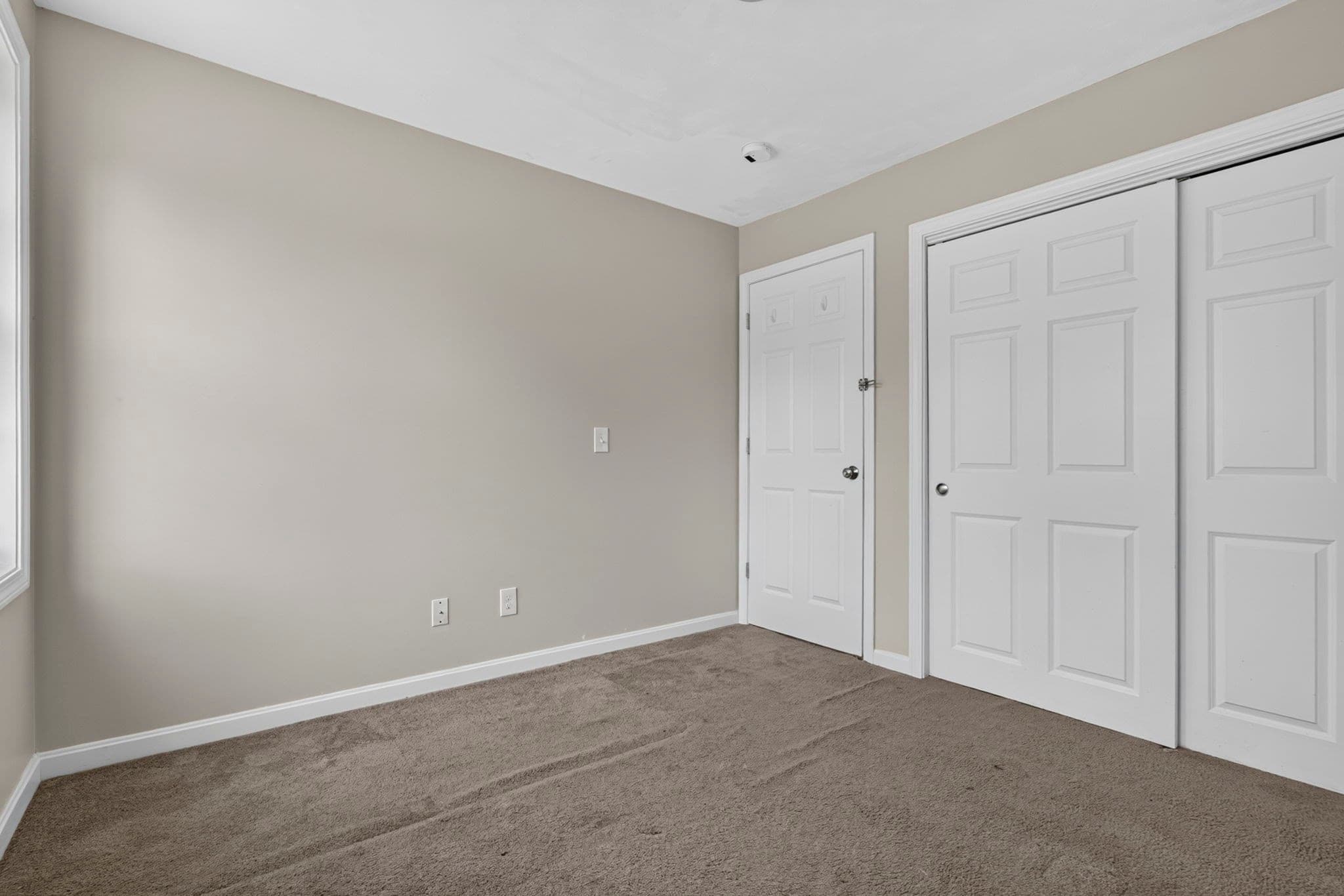 Single Family Residence at 103 Commonwealth Ave, Worcester MA 01604, Worcester, photo 18 of 30