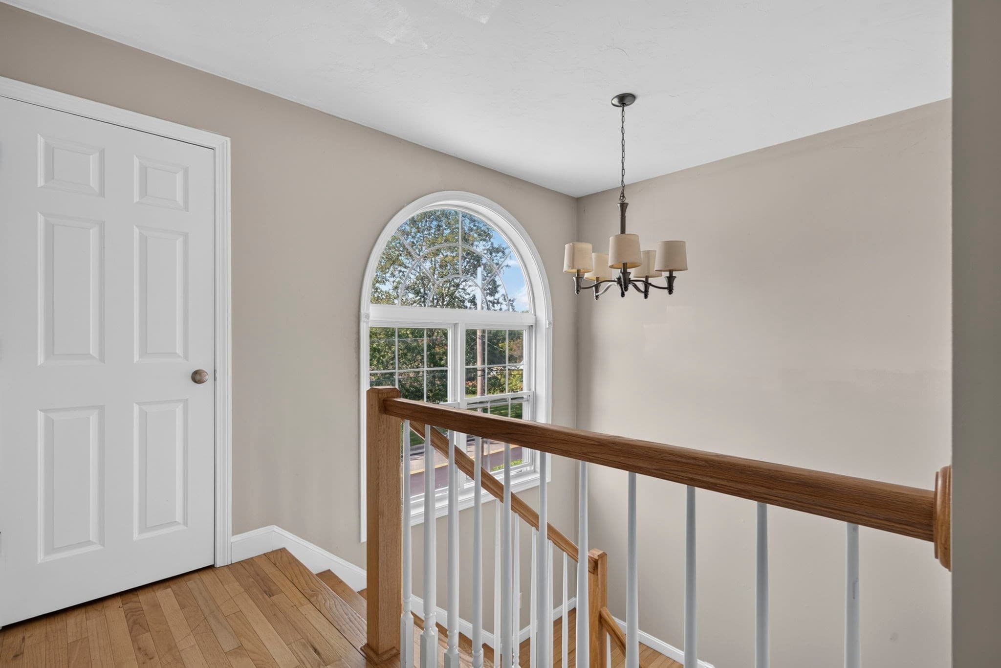 Single Family Residence at 103 Commonwealth Ave, Worcester MA 01604, Worcester, photo 11 of 30