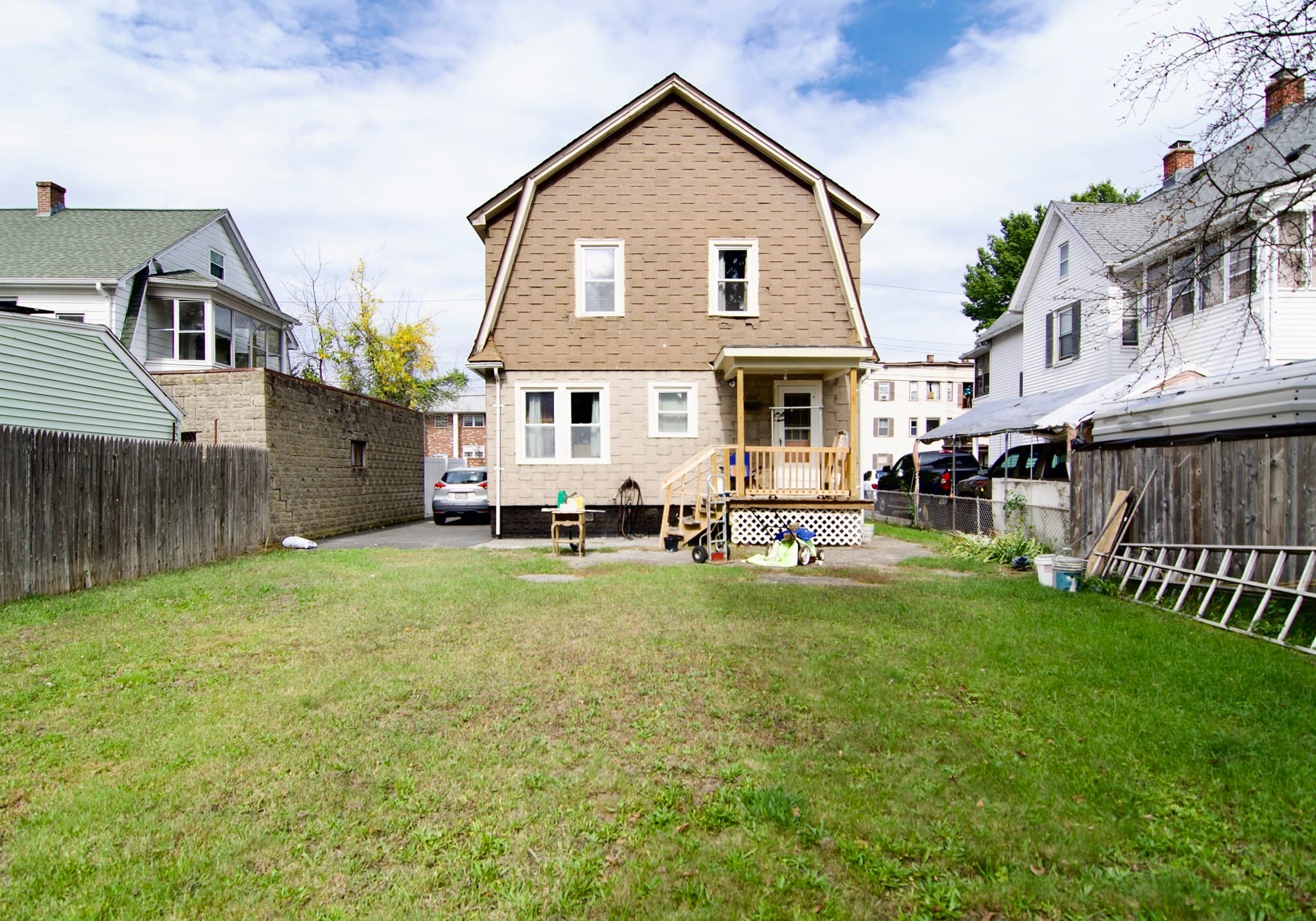 Single Family Residence at 55 Hampden St, Springfield MA 01151, Springfield, photo 2 of 20