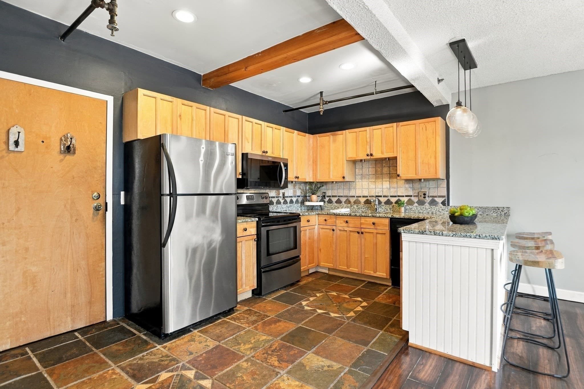 Condominium at 80 Foster Street # 203, Peabody MA 01960, Peabody, photo 5 of 27
