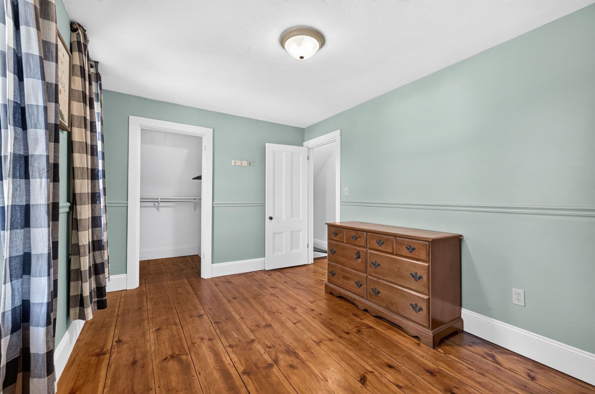 Single Family Residence at 87 River St, Middleboro MA 02346, Middleboro, photo 36 of 42