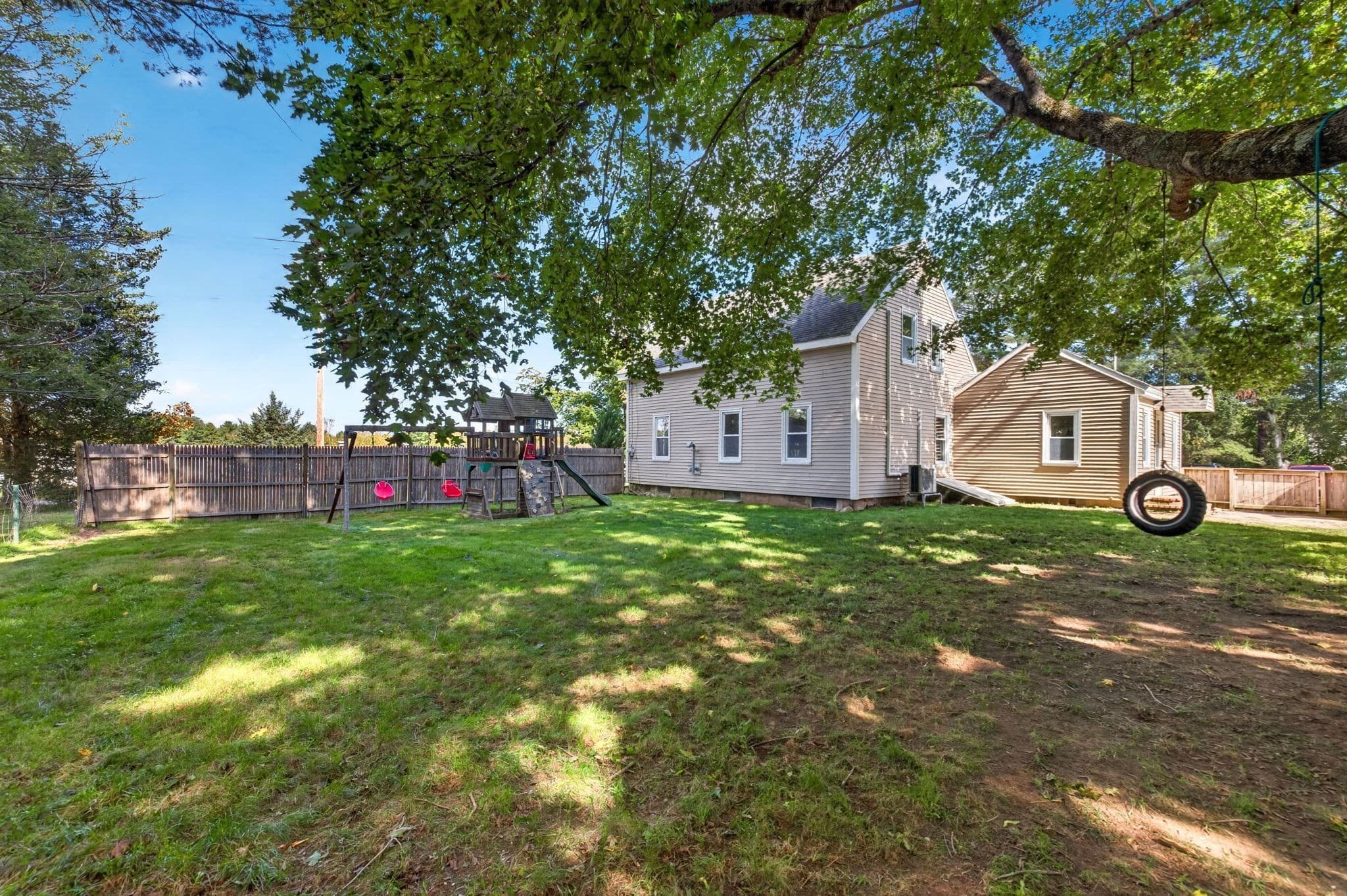 Single Family Residence at 87 River St, Middleboro MA 02346, Middleboro, photo 9 of 42