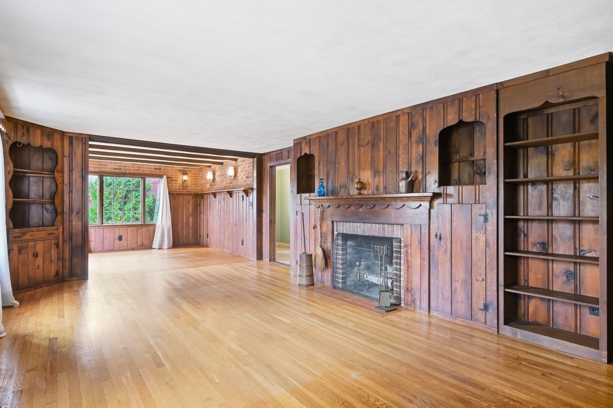 Single Family Residence at 104 Whittum Avenue, Springfield MA 01118, Springfield, photo 13 of 40