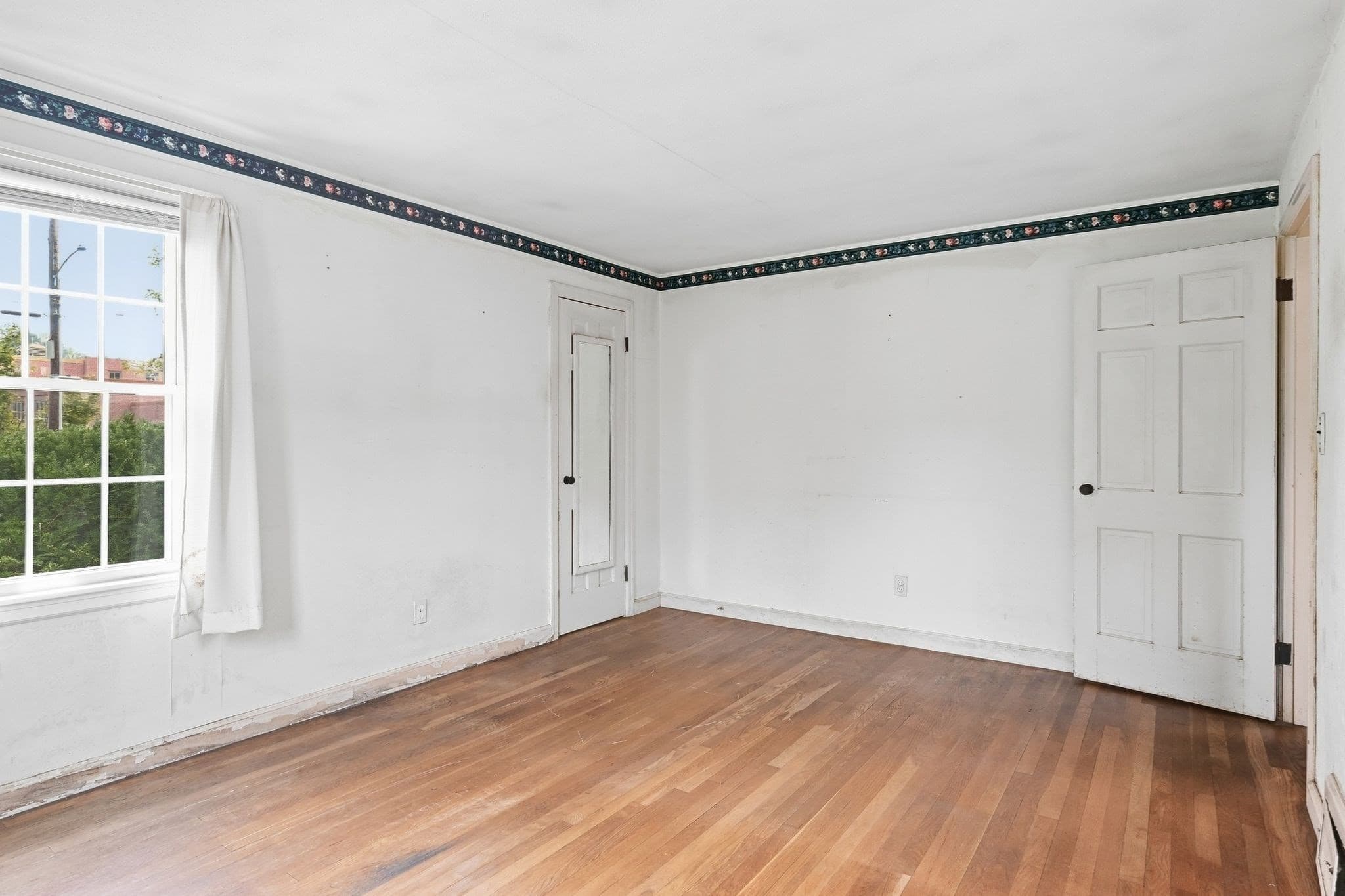 Single Family Residence at 104 Whittum Avenue, Springfield MA 01118, Springfield, photo 26 of 40