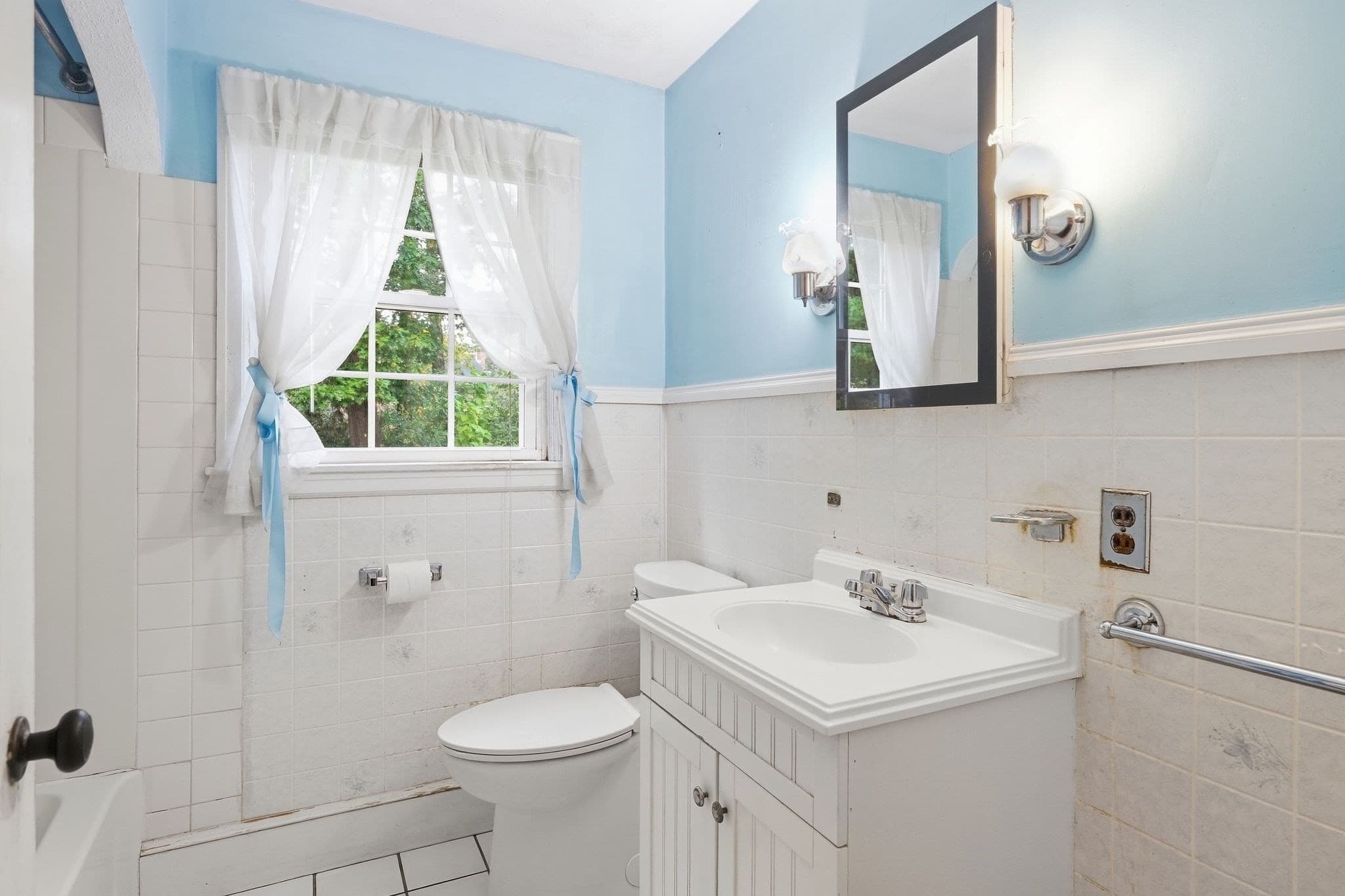 Single Family Residence at 104 Whittum Avenue, Springfield MA 01118, Springfield, photo 22 of 40